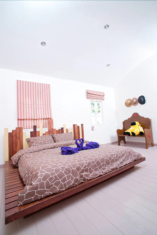 Gorilla Hills HuaHin