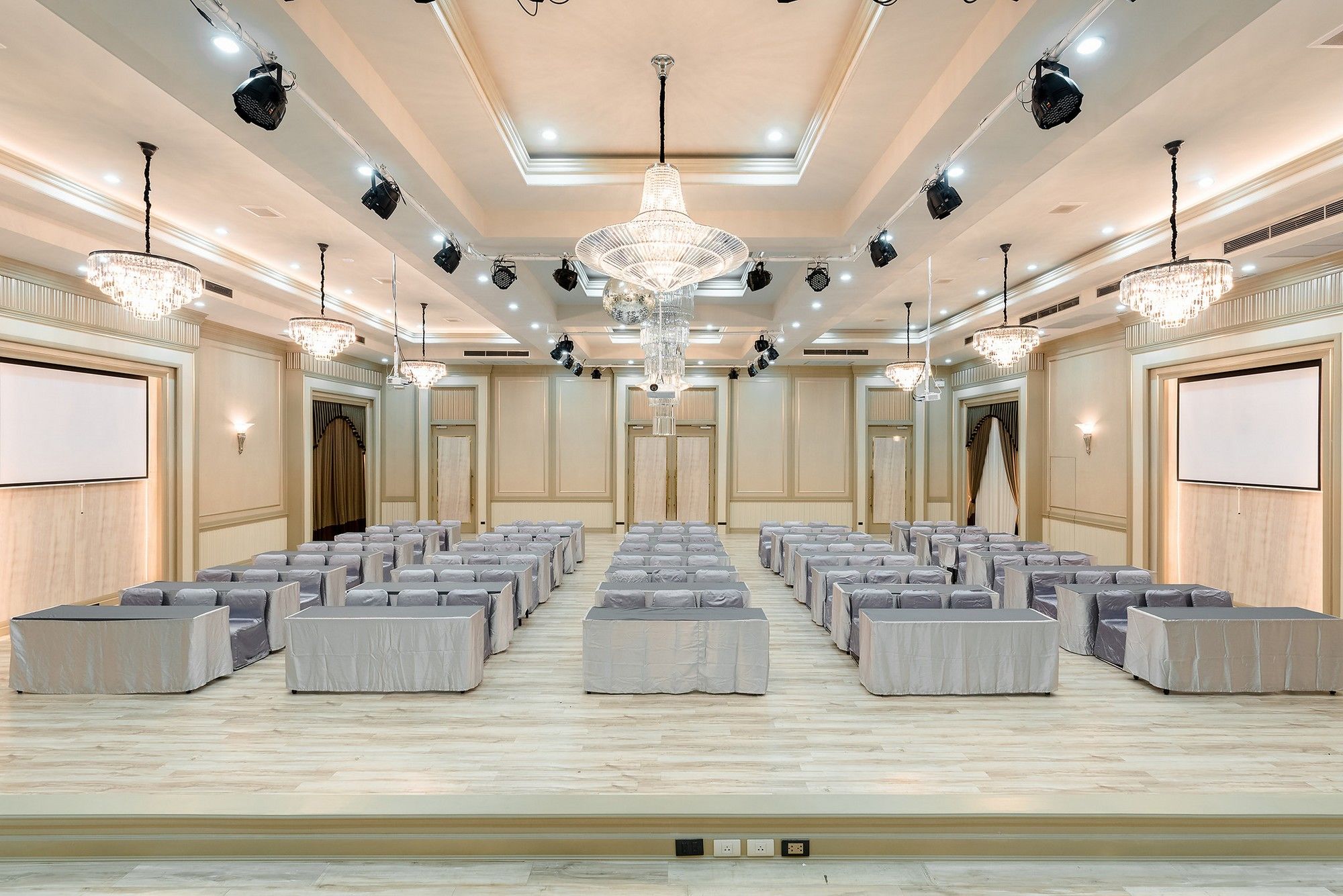 Hinn Namm Hotel