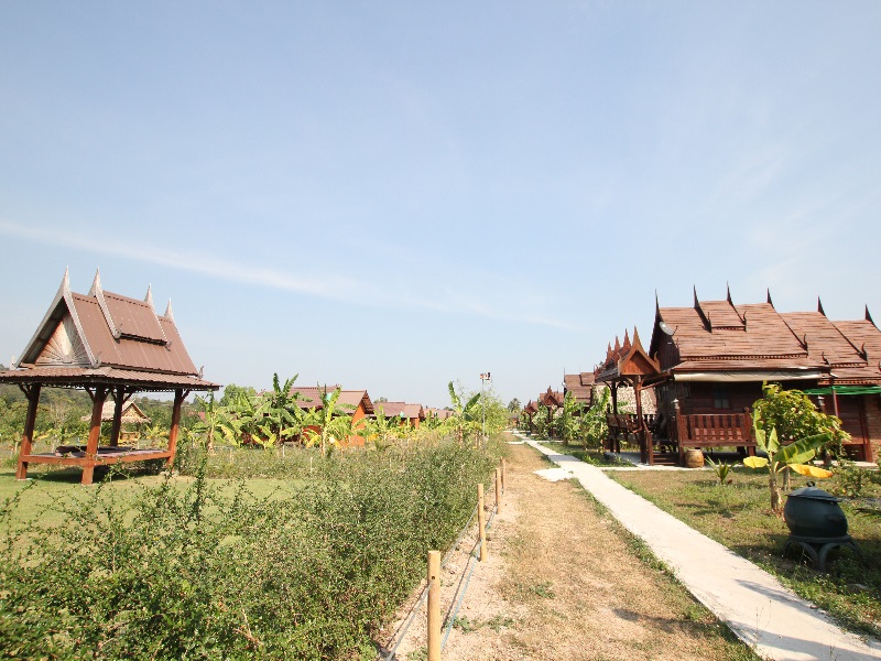 Hua-Hin Baan Thai Resort