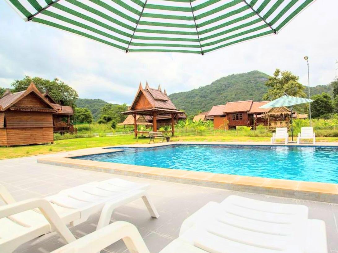Hua-Hin Baan Thai Resort