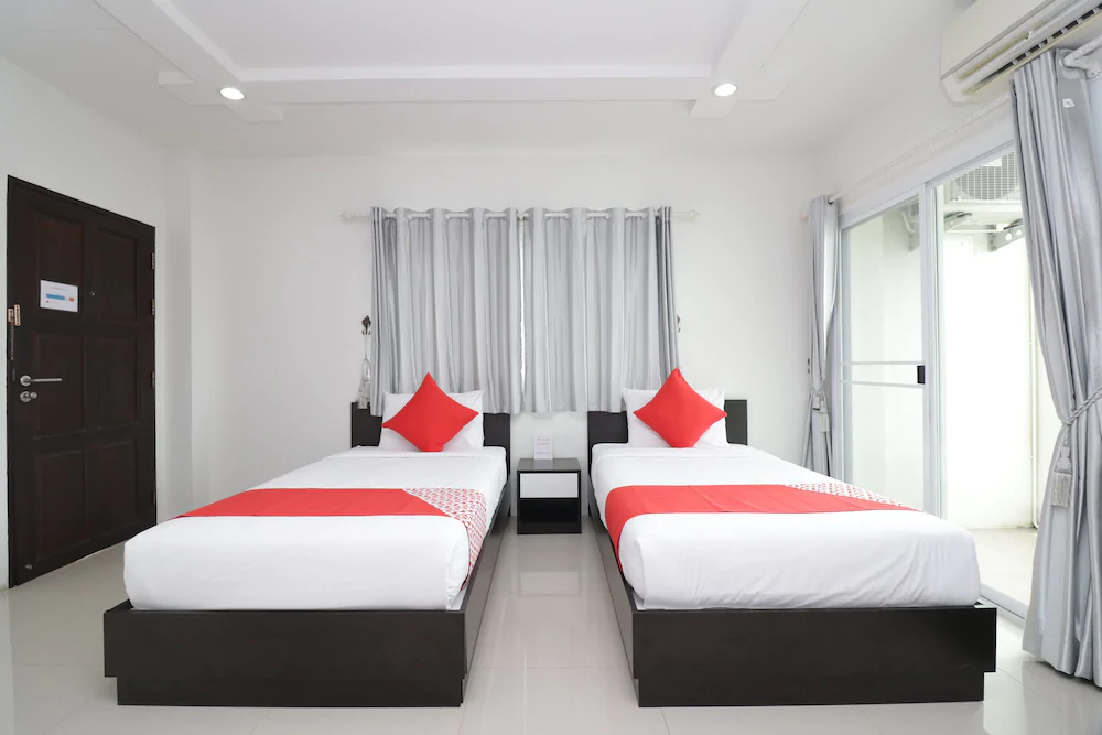 Hua Hin iRooms by OYO Rooms