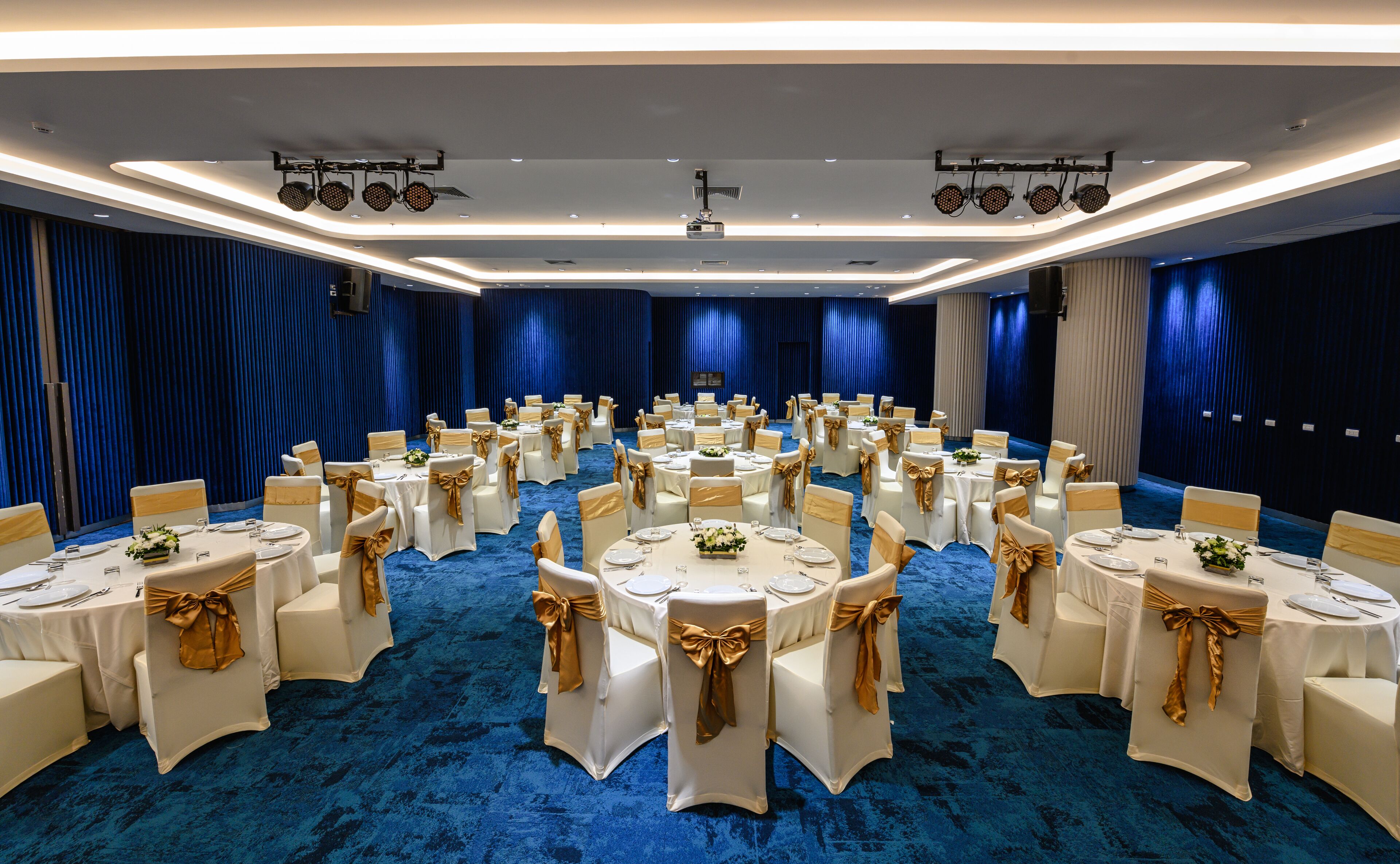 iSanook Hua Hin Resort & Suites