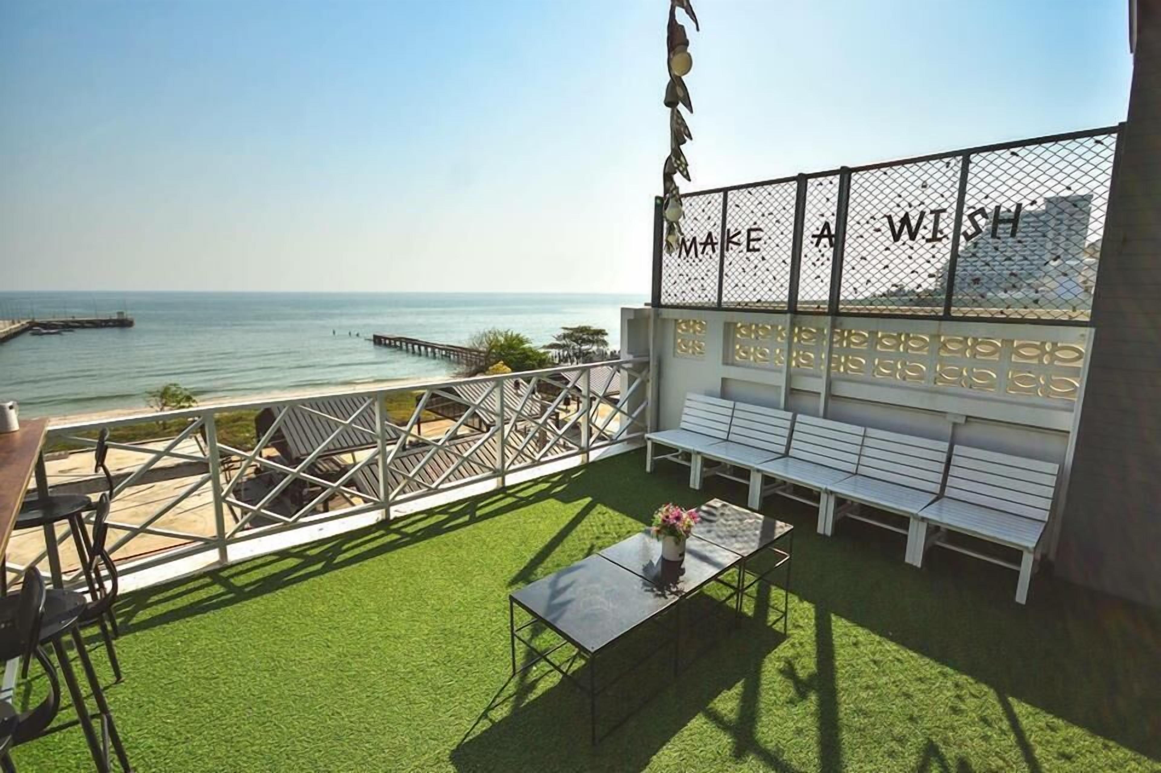 Jetty Huahin Hostel