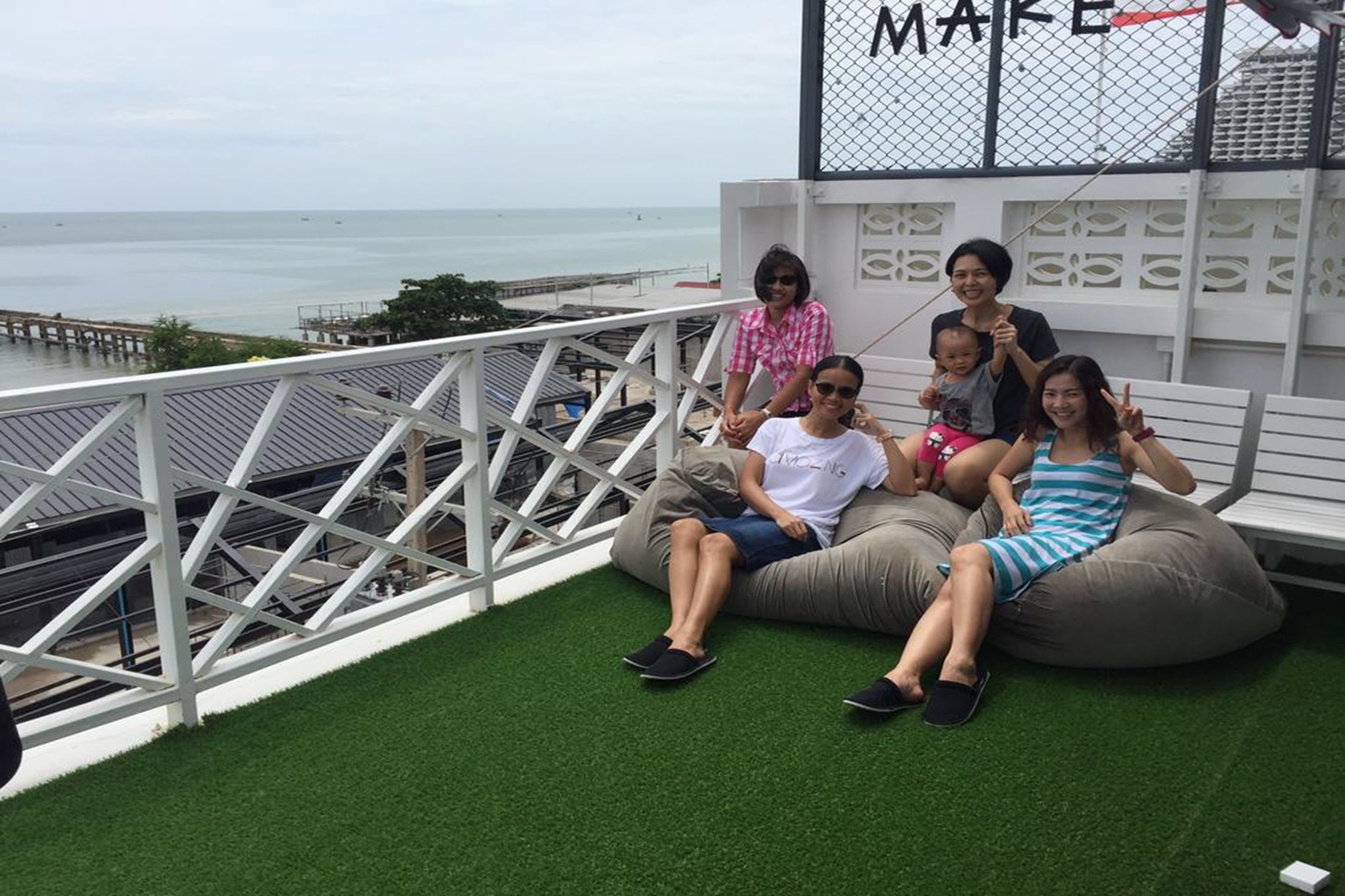 Jetty Huahin Hostel