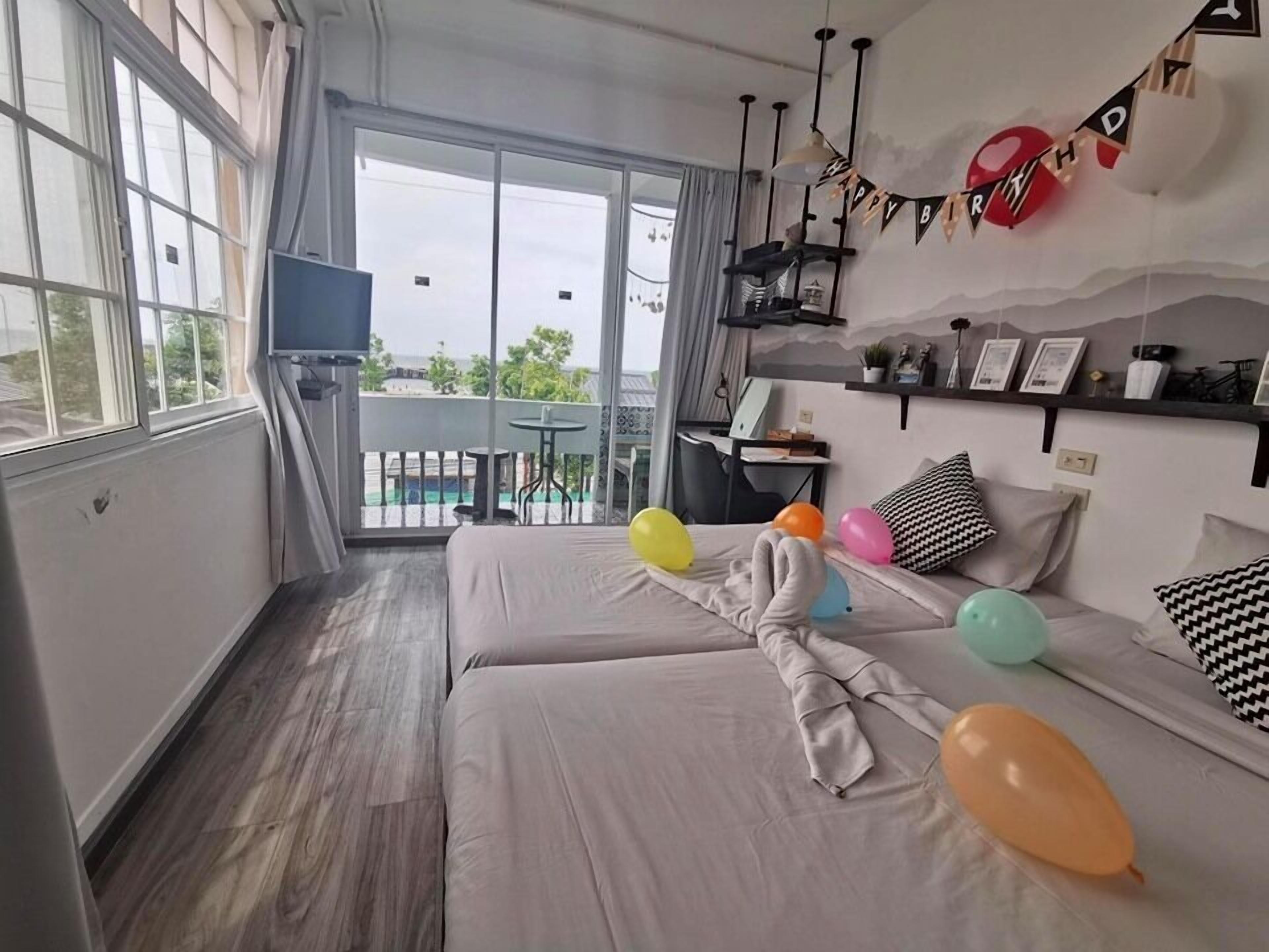 Jetty Huahin Hostel