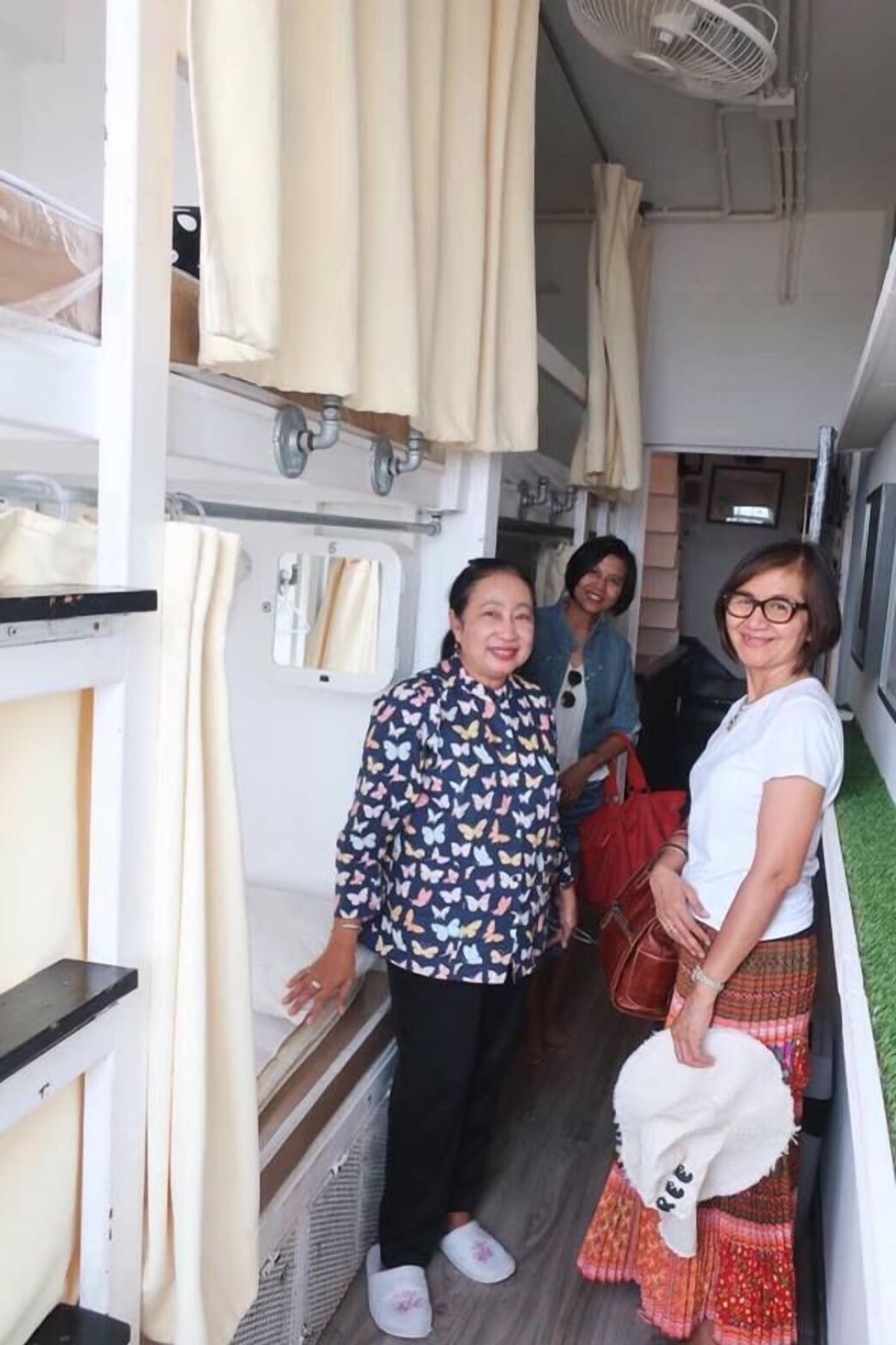 Jetty Huahin Hostel
