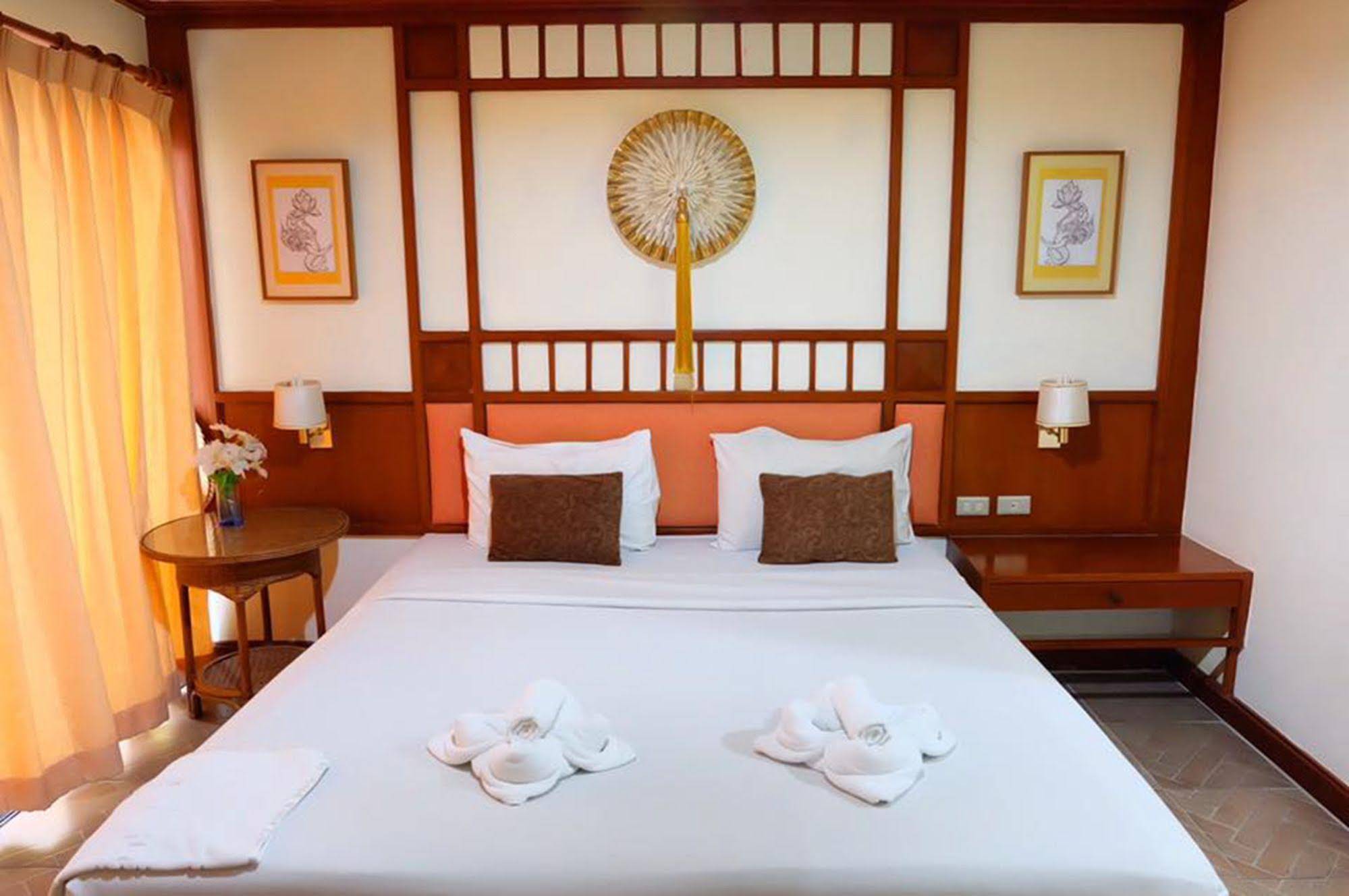 Lalala Hotel Hua Hin