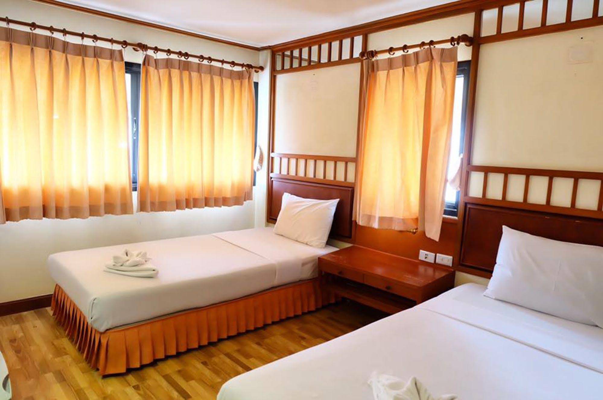 Lalala Hotel Hua Hin