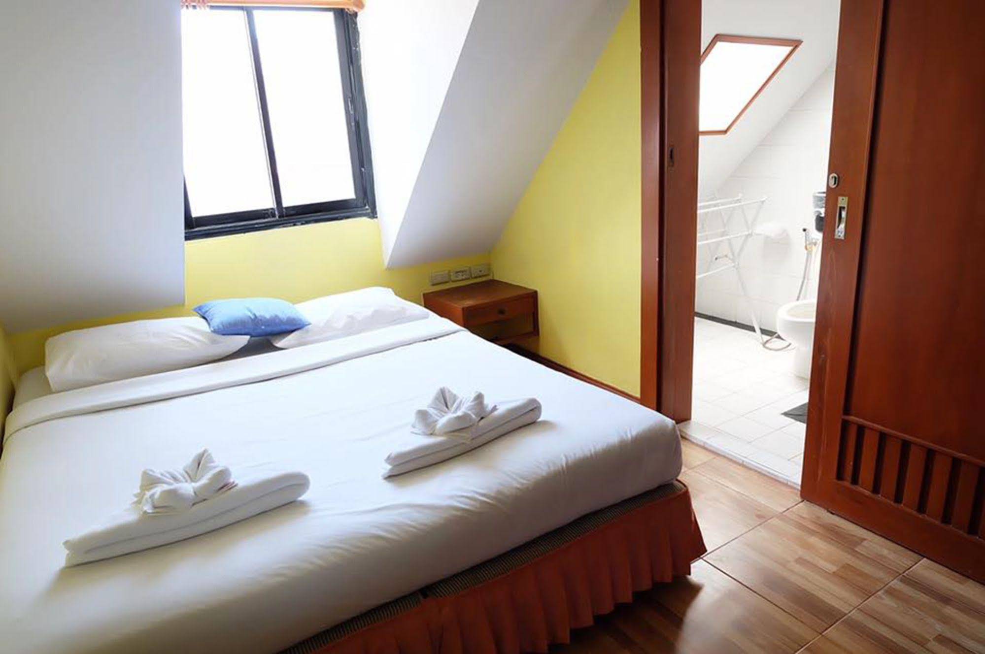 Lalala Hotel Hua Hin
