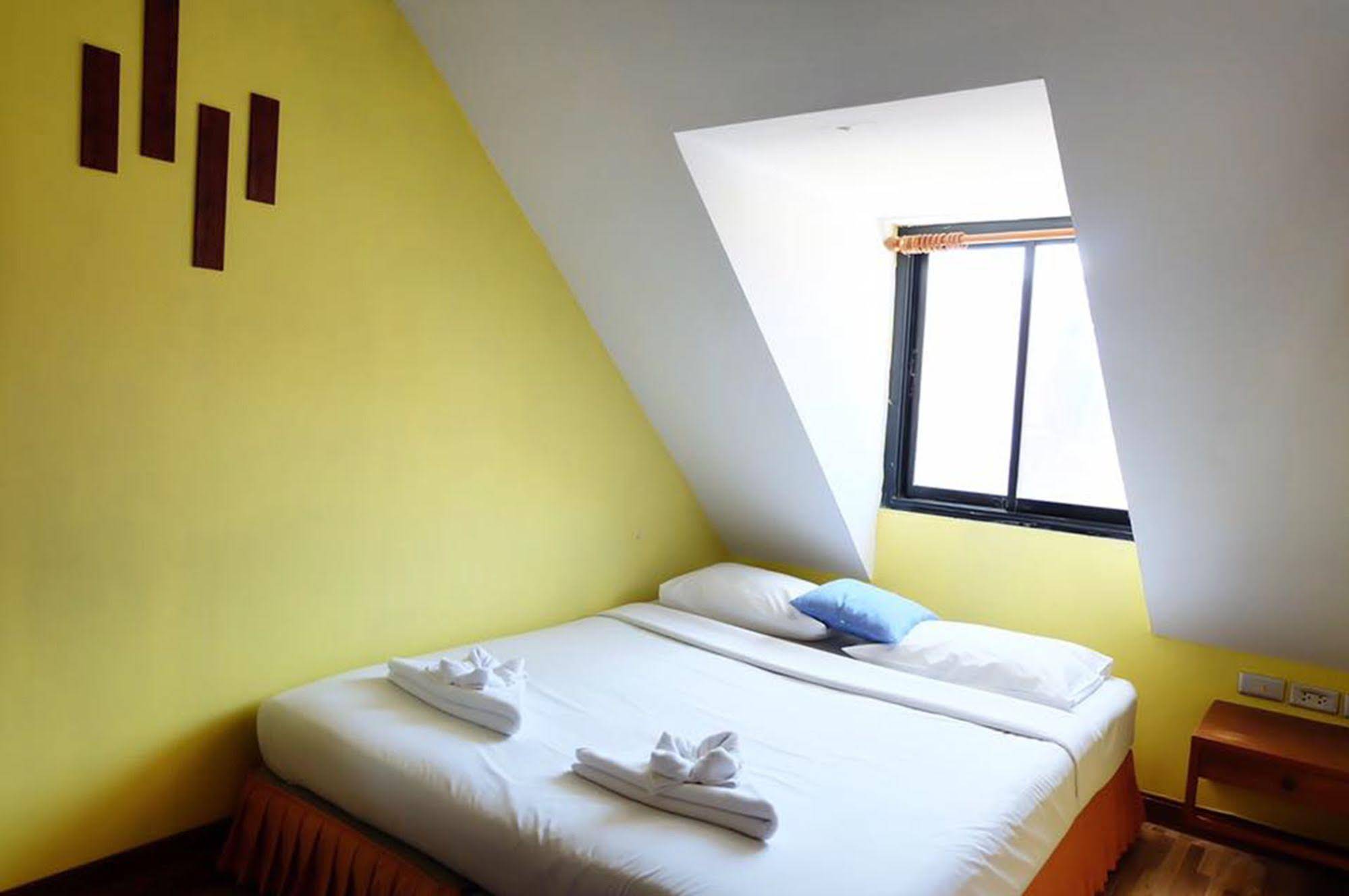 Lalala Hotel Hua Hin