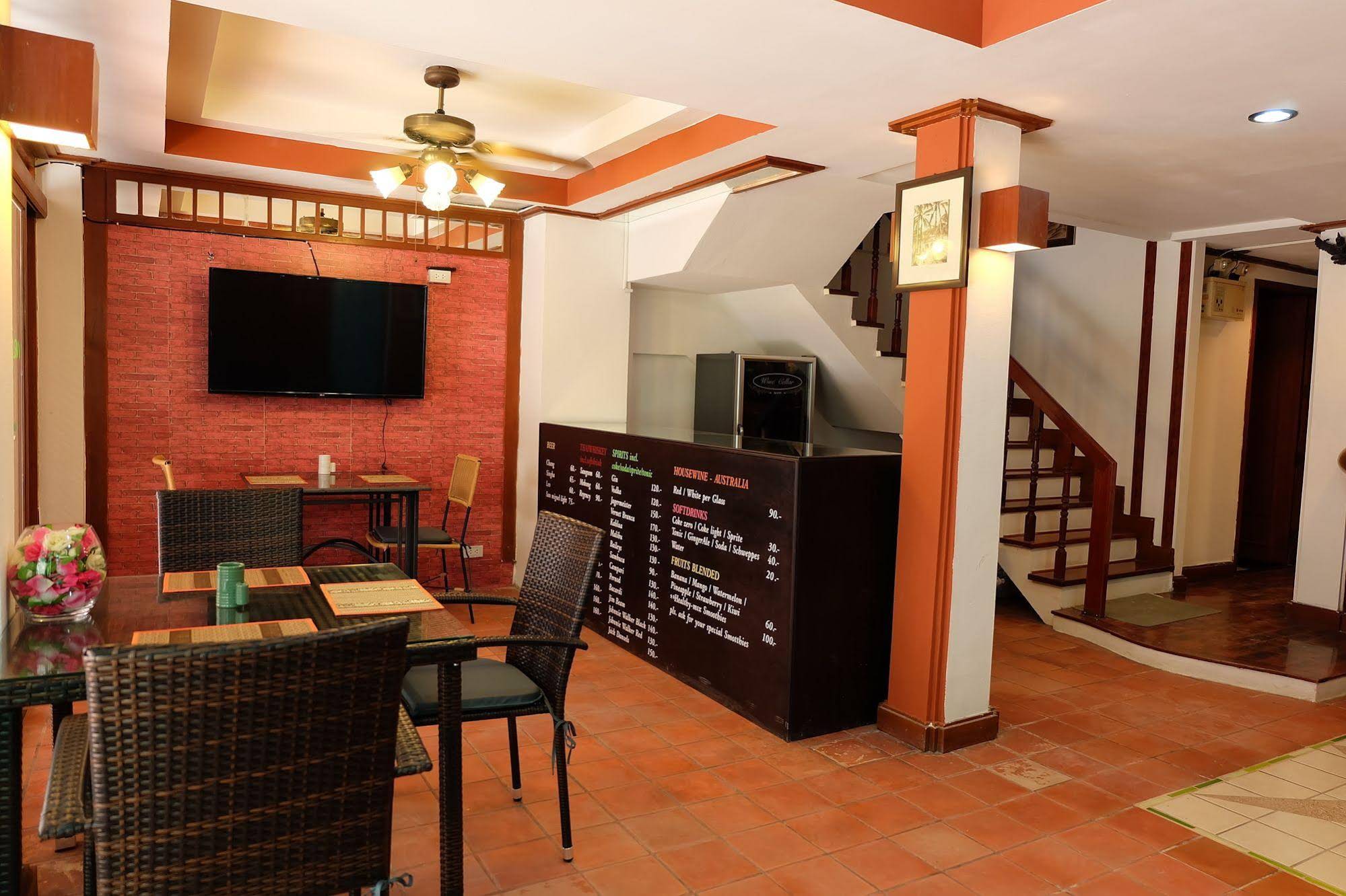 Lalala Hotel Hua Hin