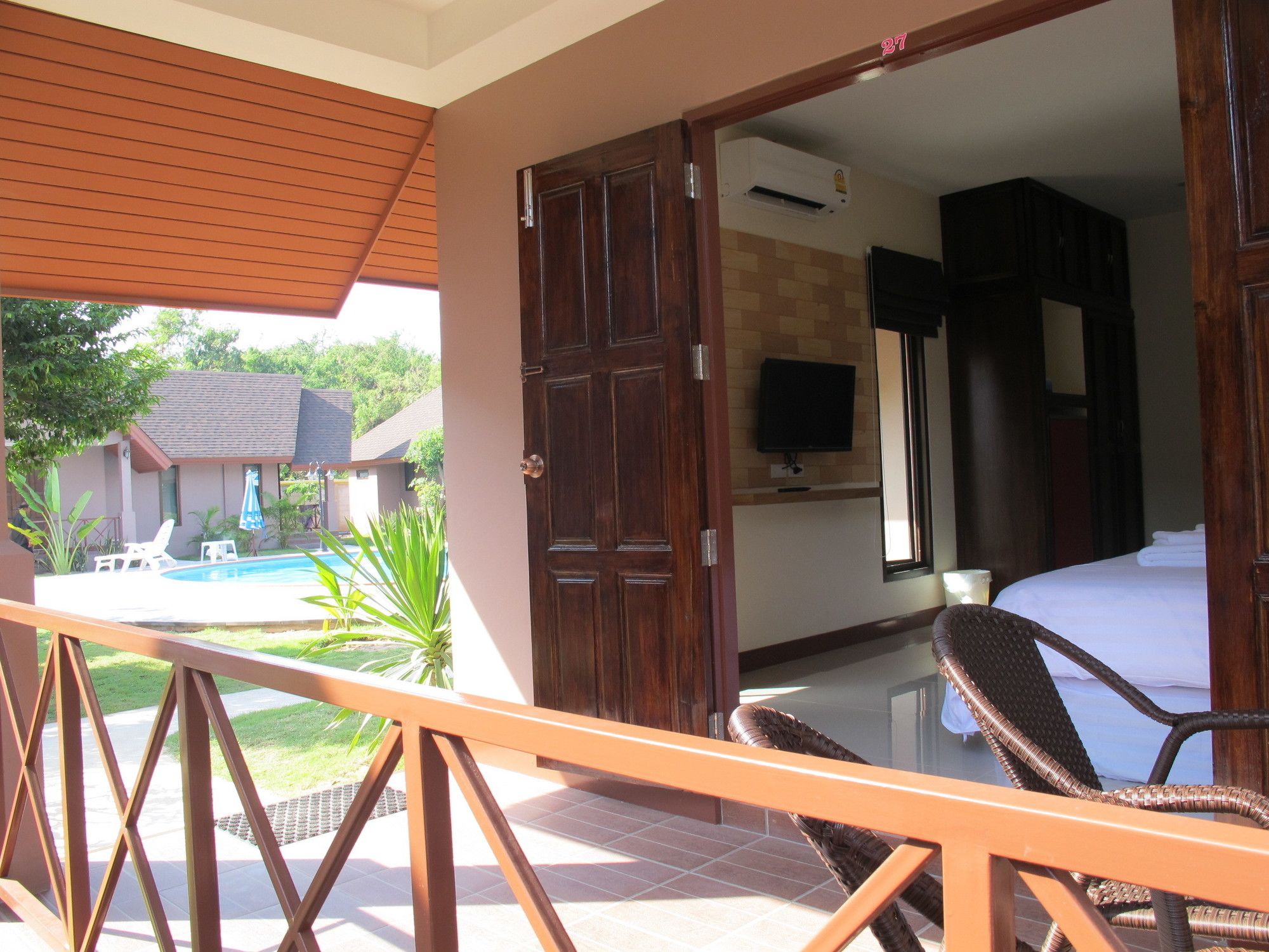 La-or Resort