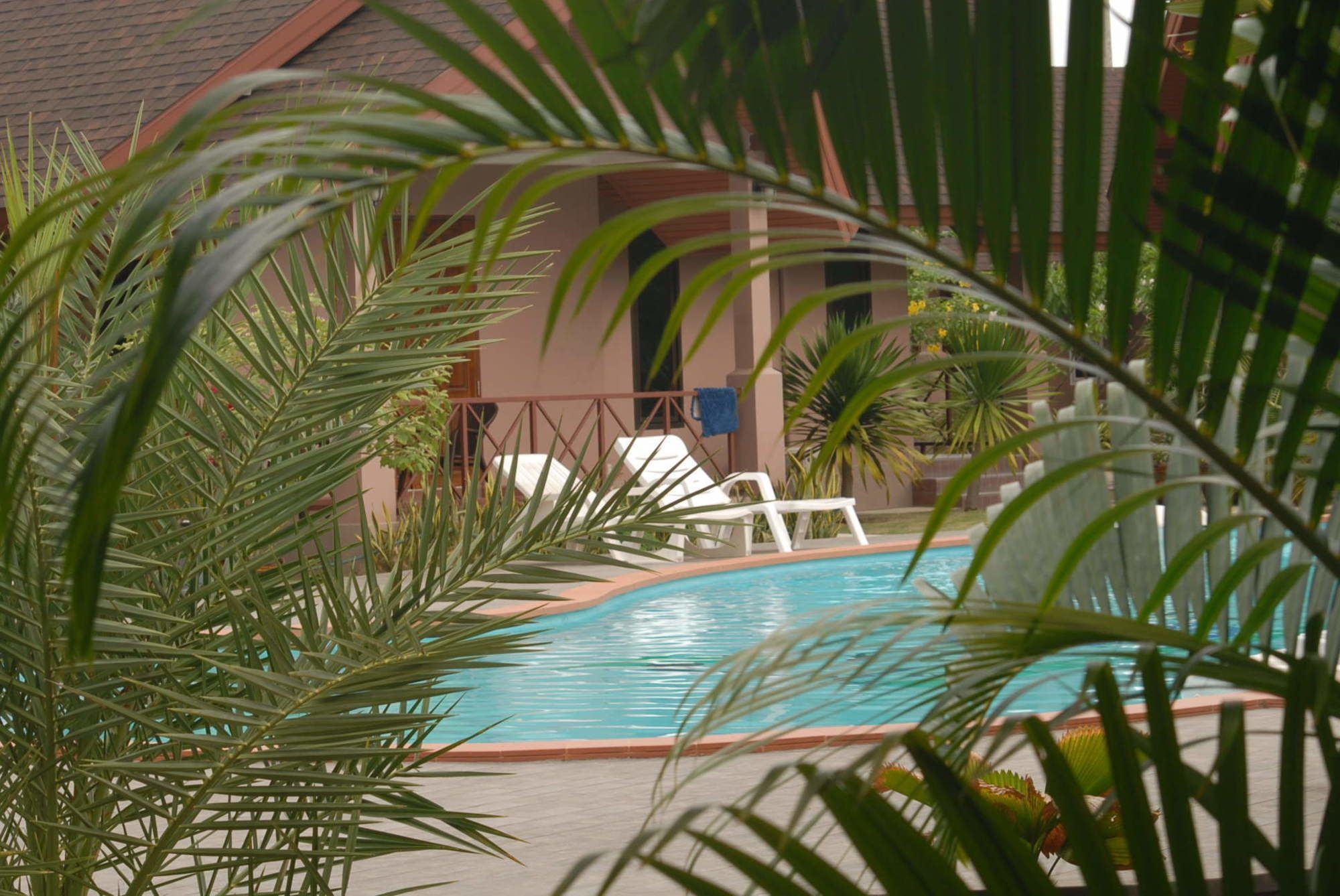 La-or Resort