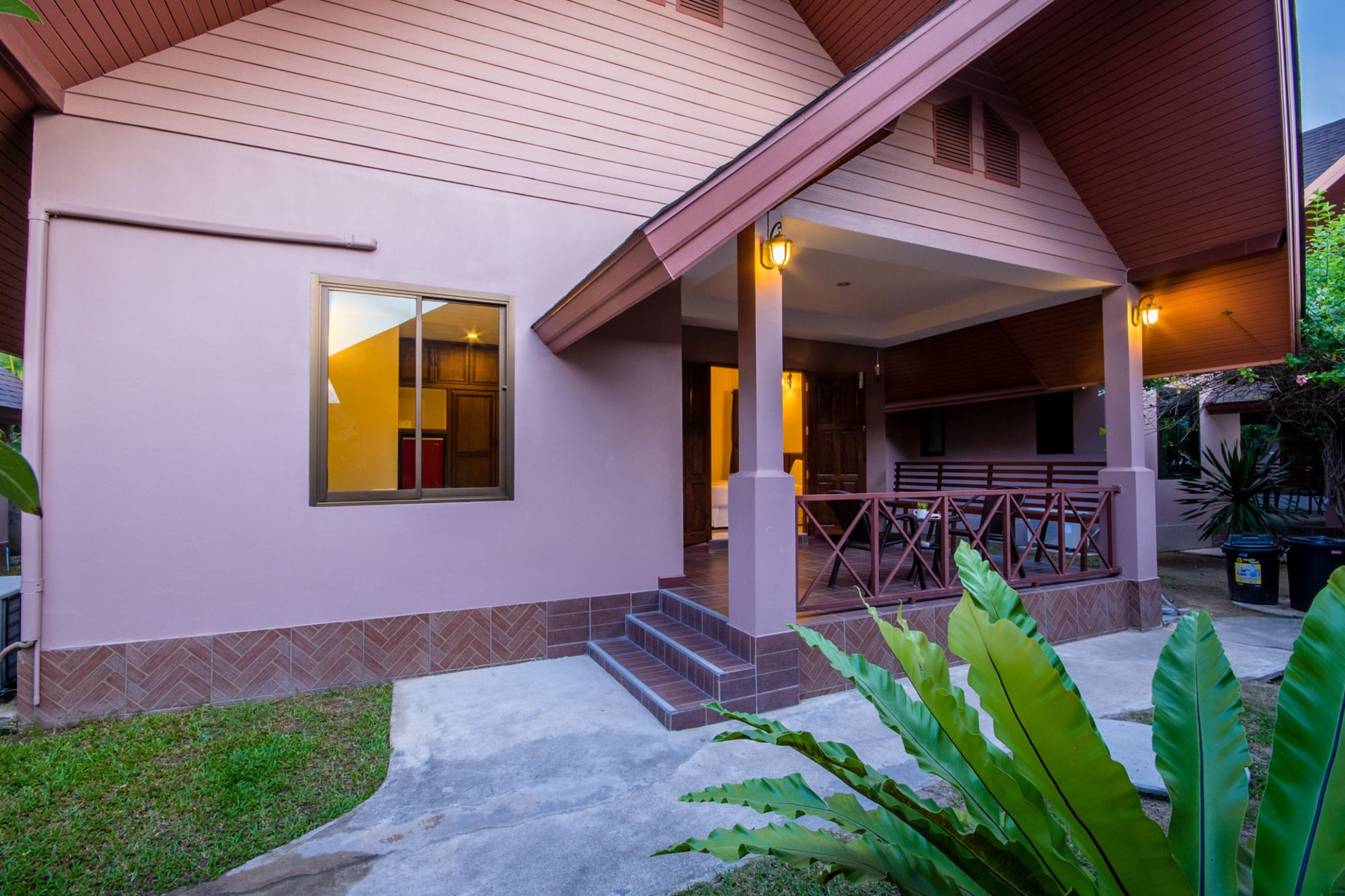 La-or Resort