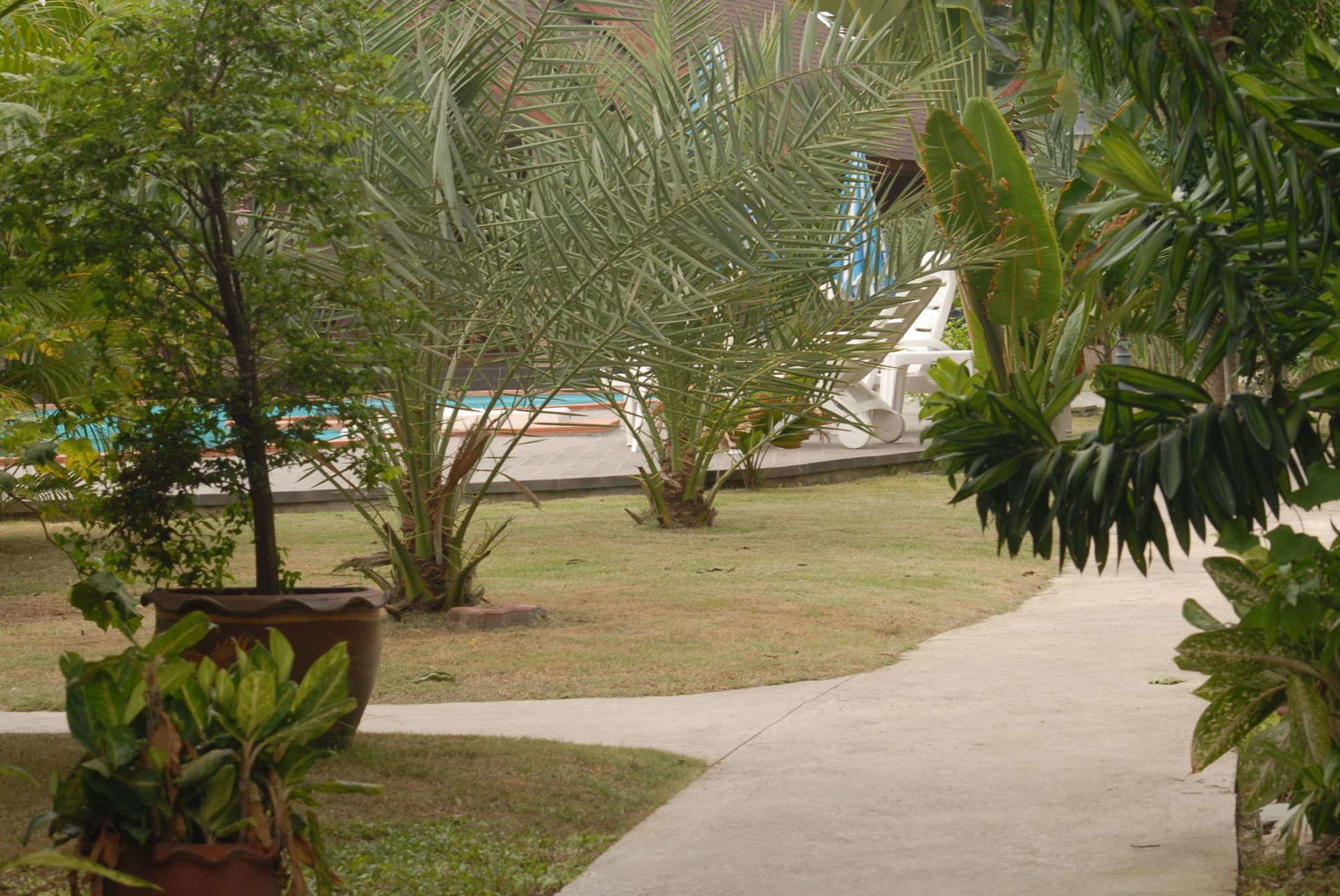 La-or Resort