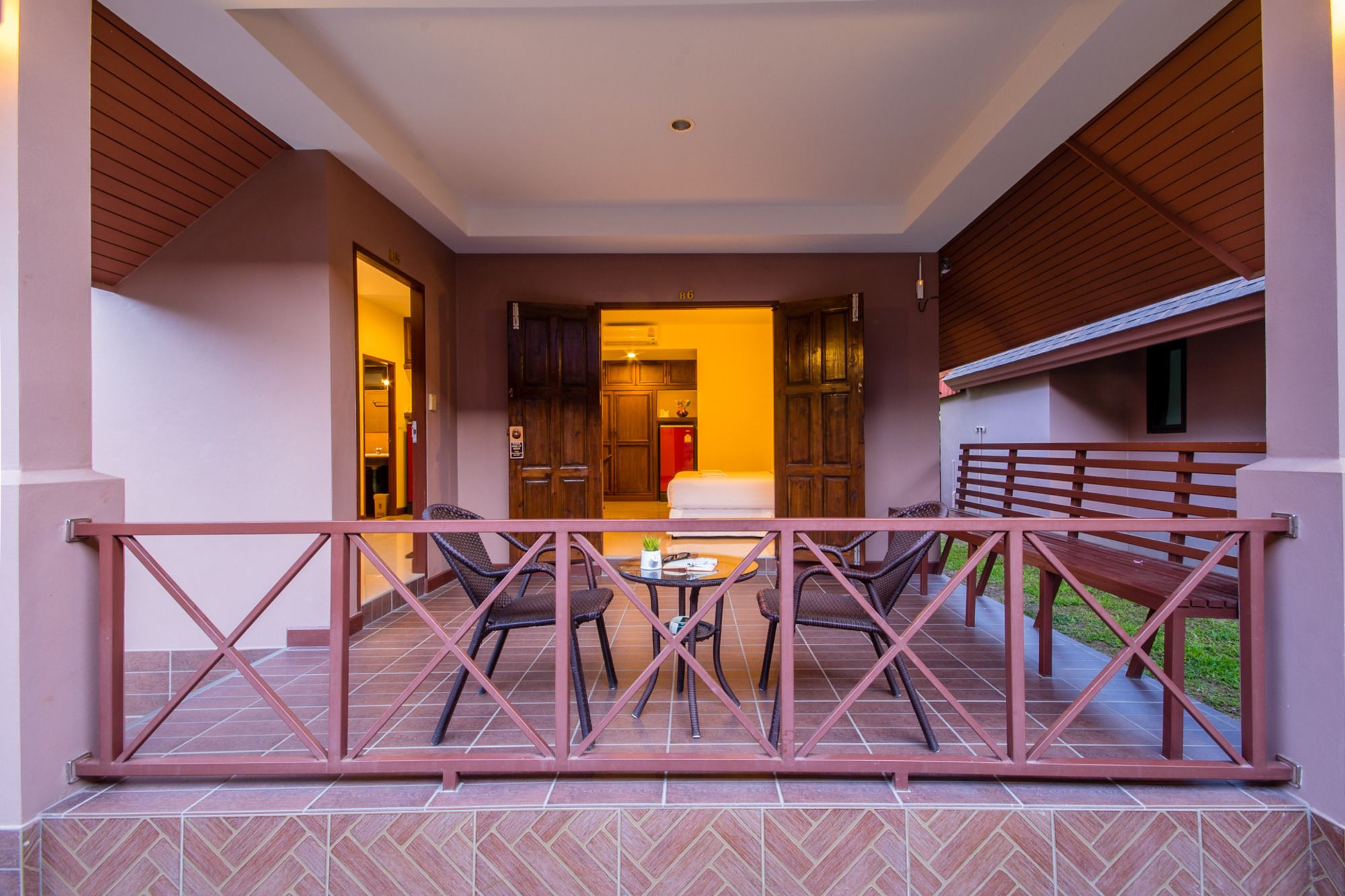 La-or Resort