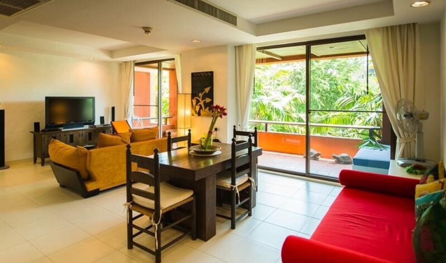 Las Tortugas Condominium