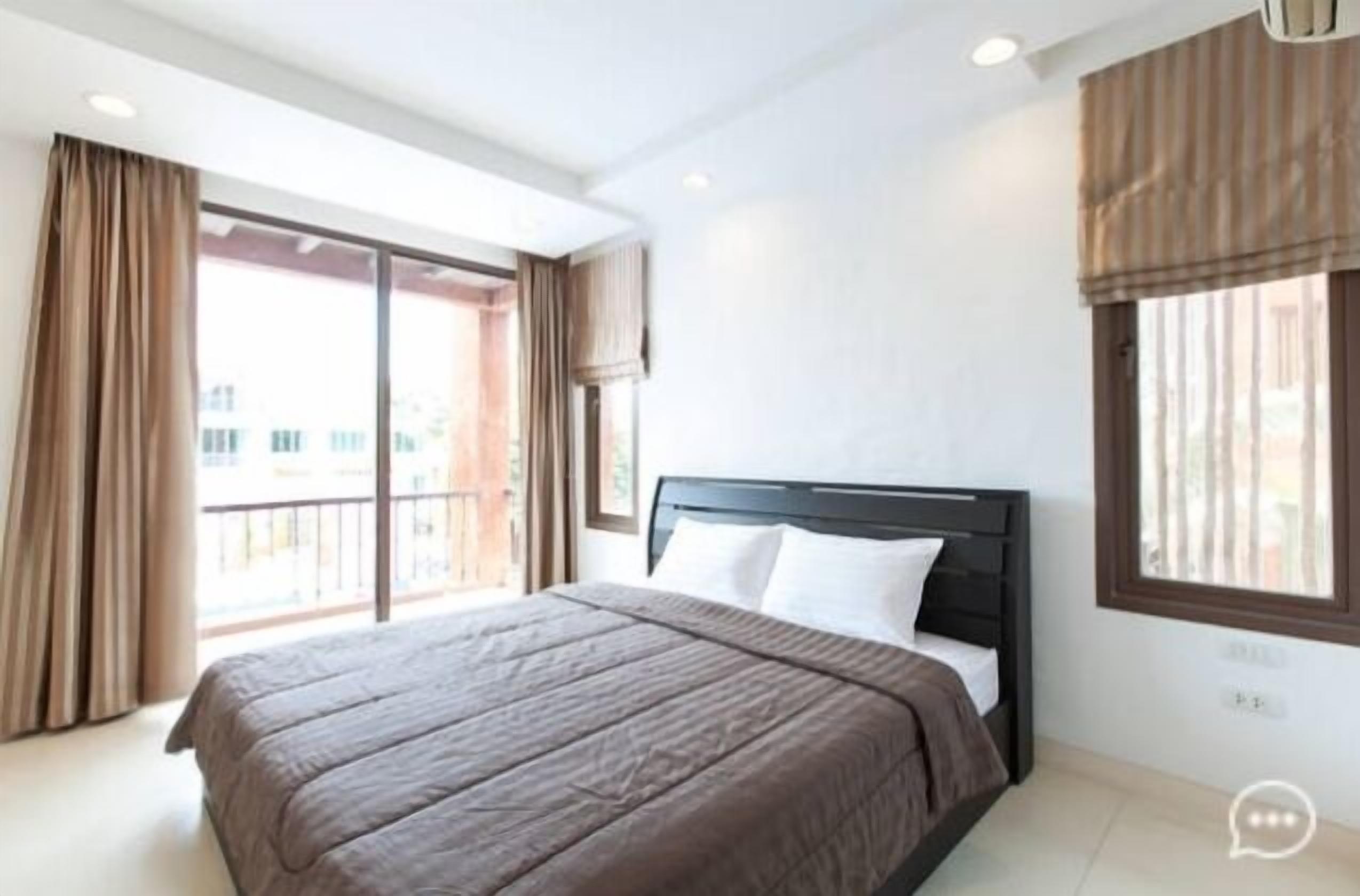 Las Tortugas Condominium