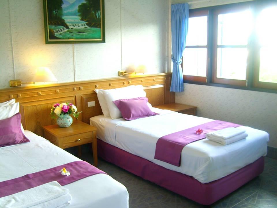 Leng Hotel