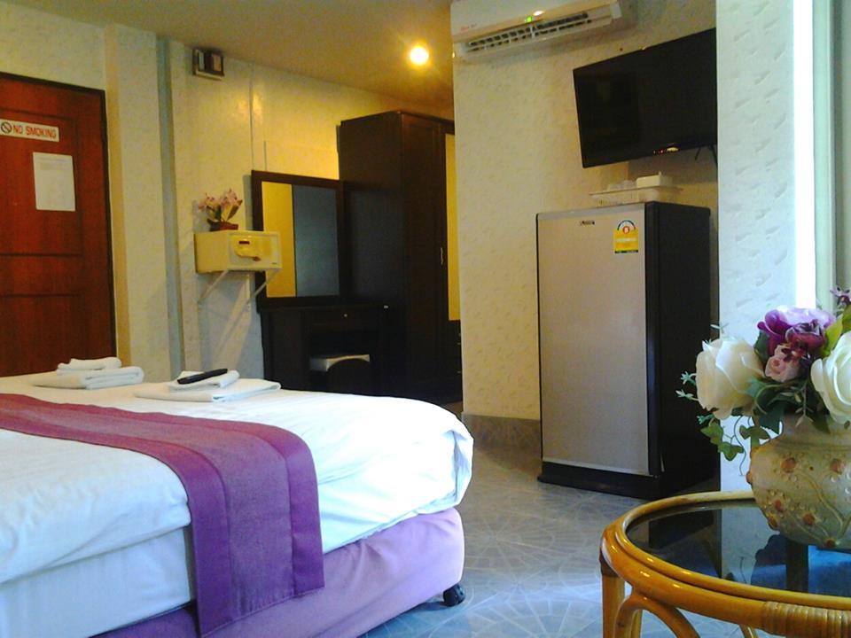 Leng Hotel