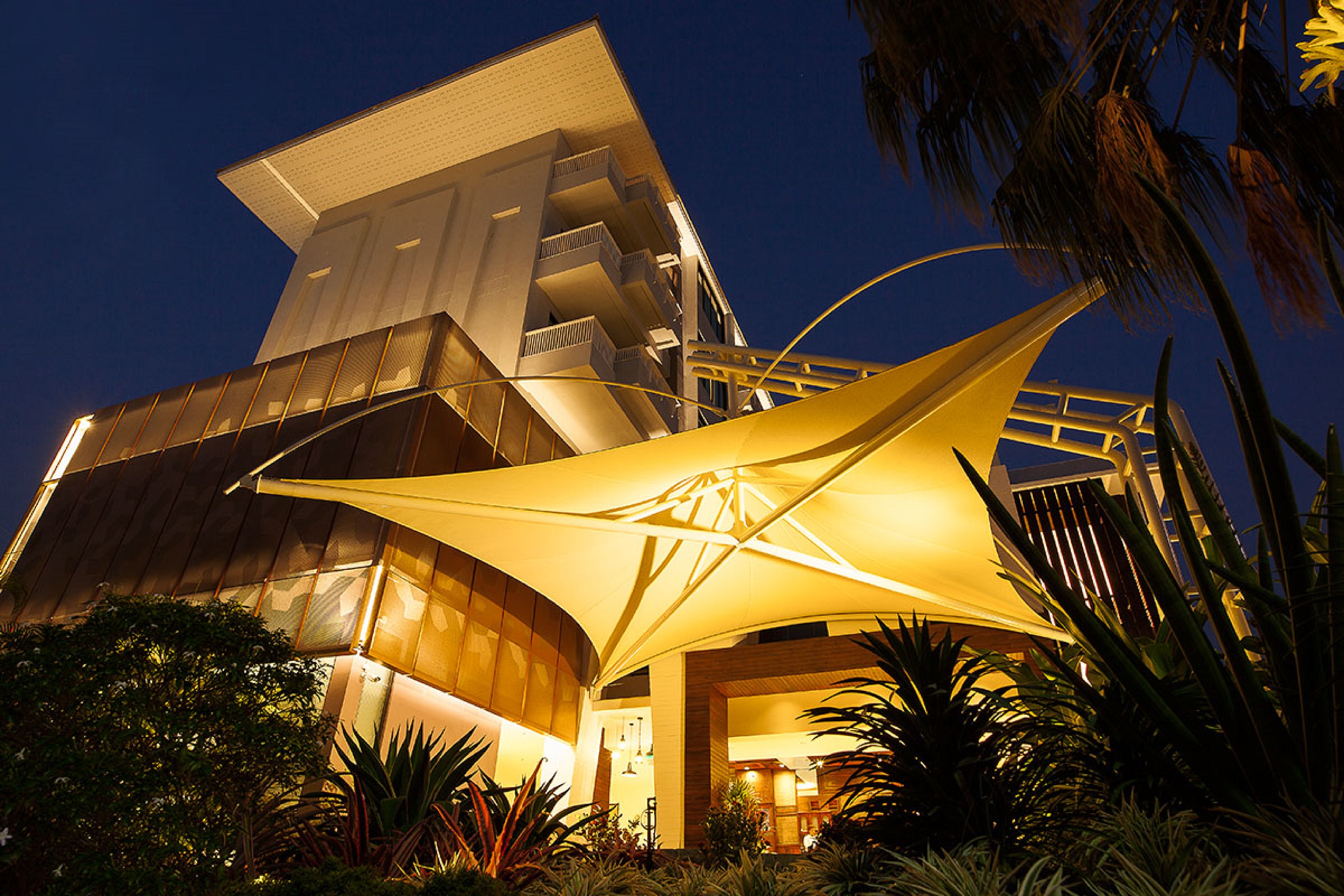 Loligo Resort Hua Hin +A Fresh Twist By Let’s Sea