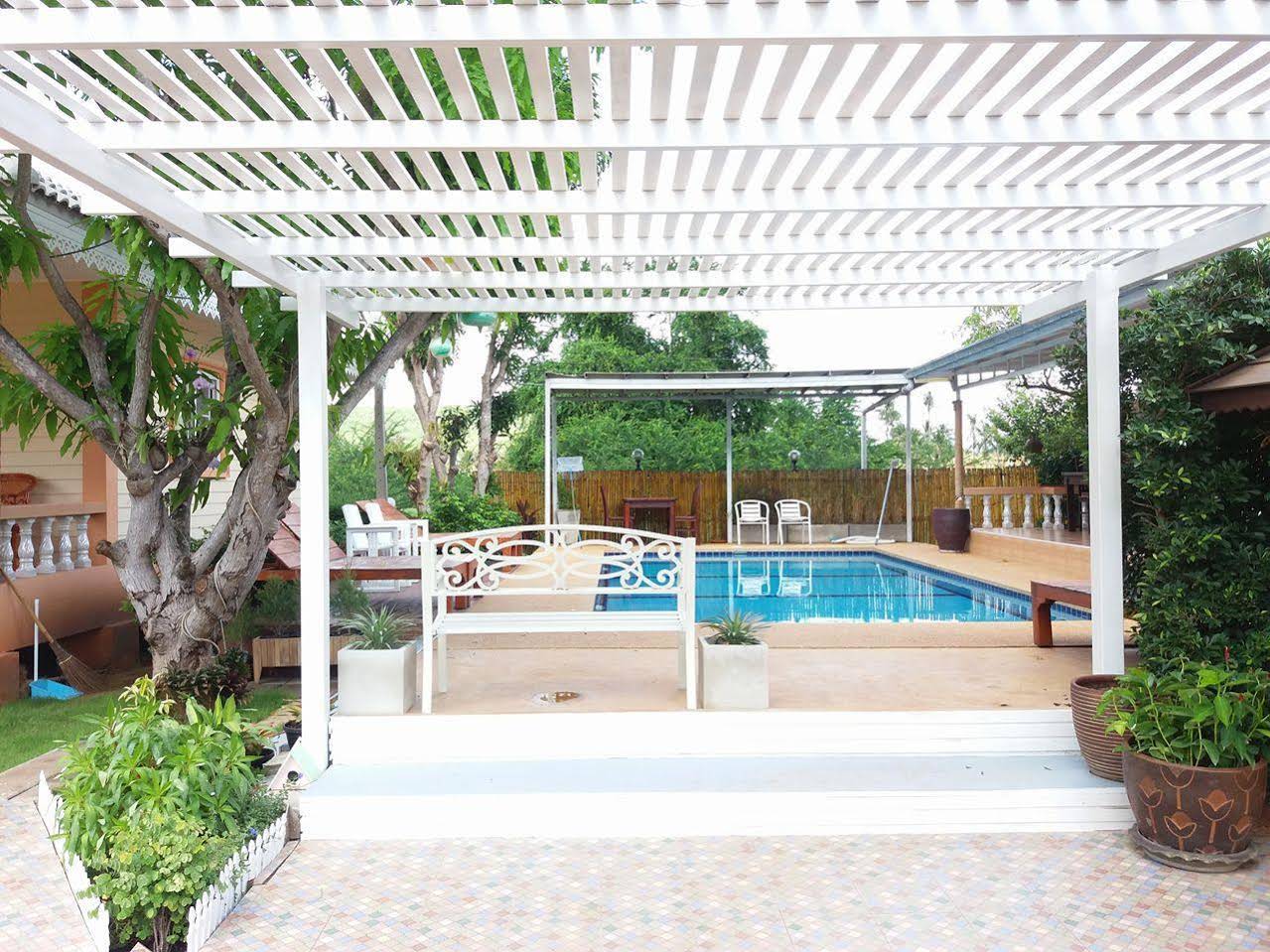 Mango Home Resort and Bistro