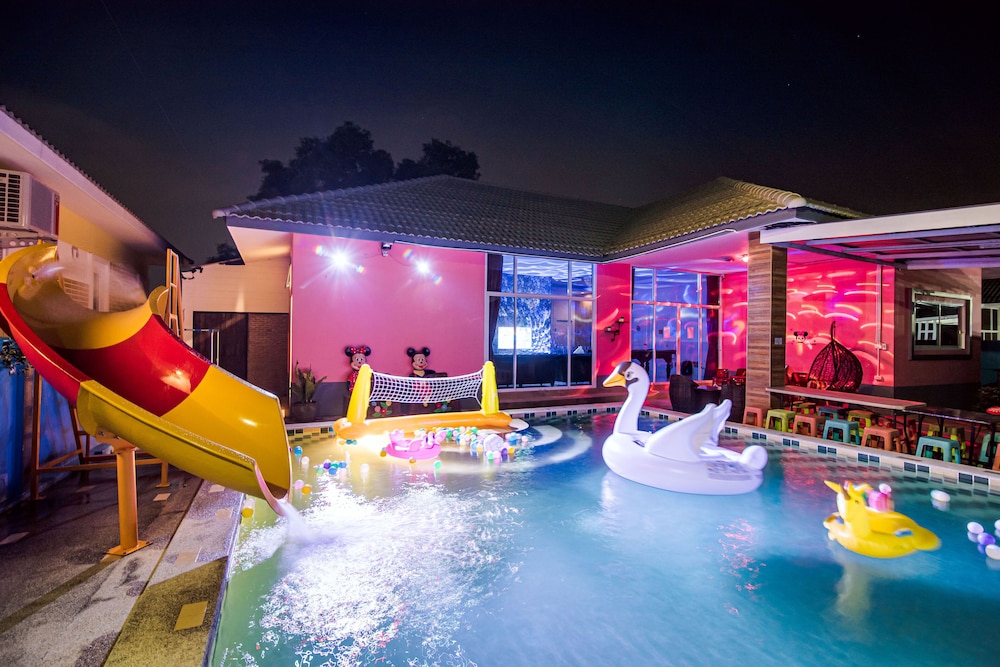 Minnie Pool Villa Hua Hin