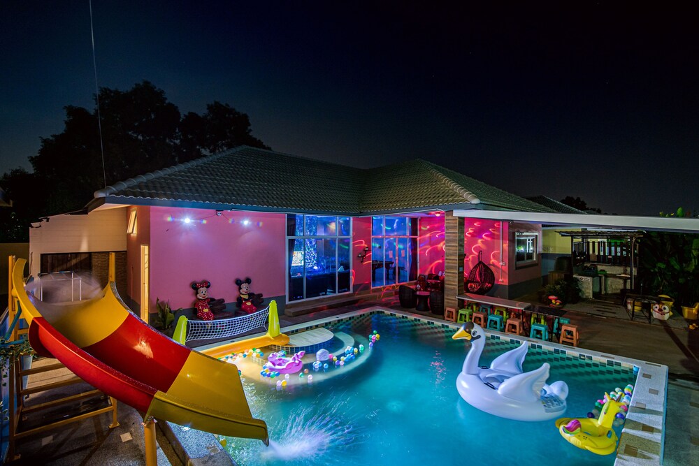 Minnie Pool Villa Hua Hin