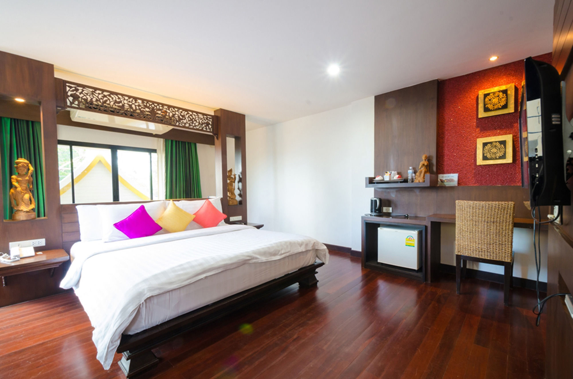 Nicha Hua Hin