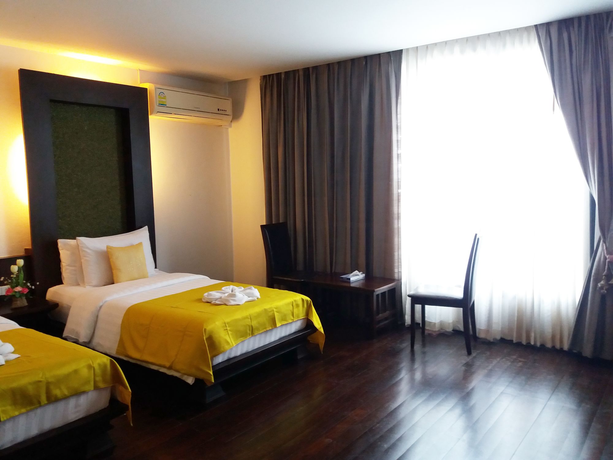 Nicha Hua Hin