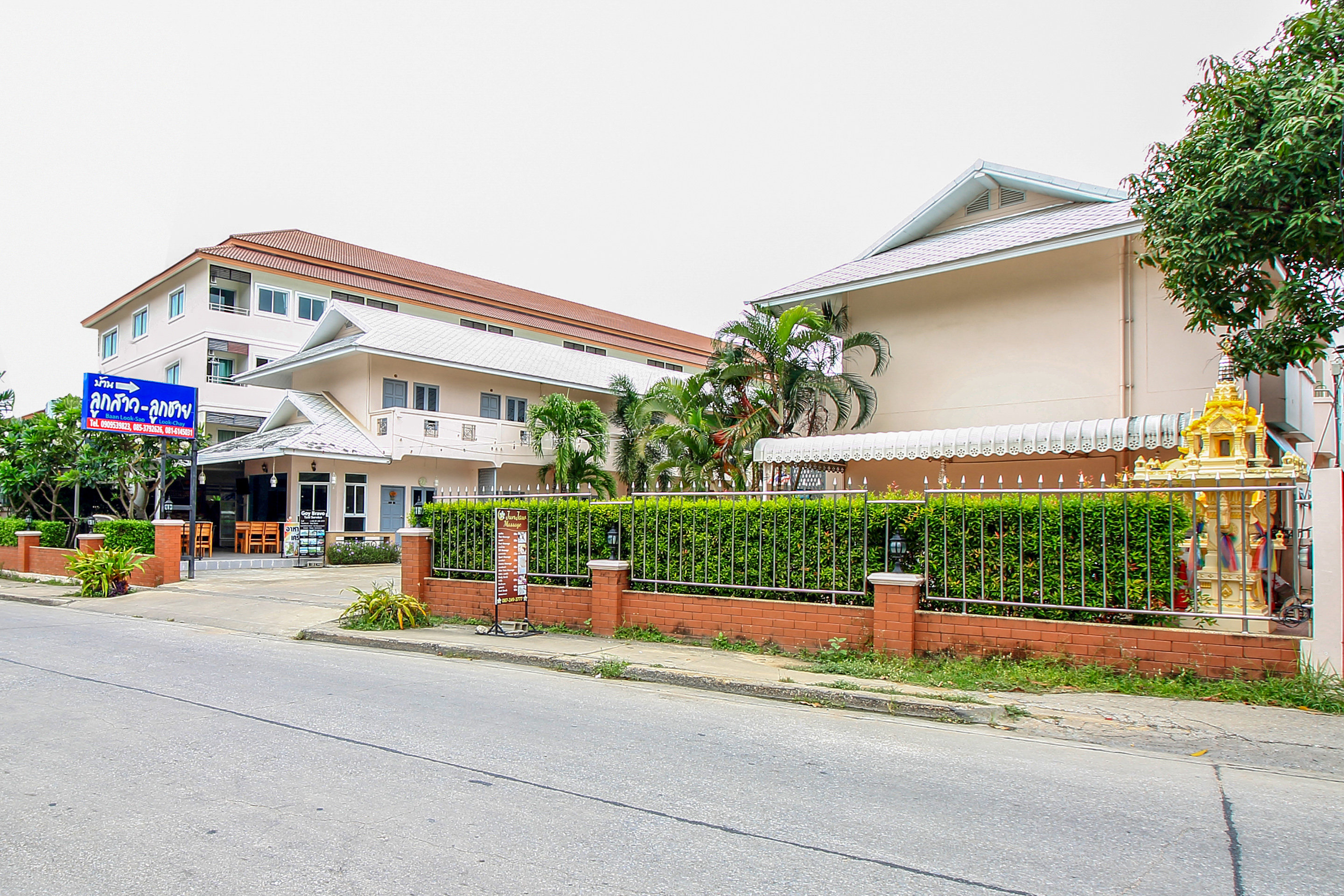 Baan Loksouylokchay by OYO Rooms