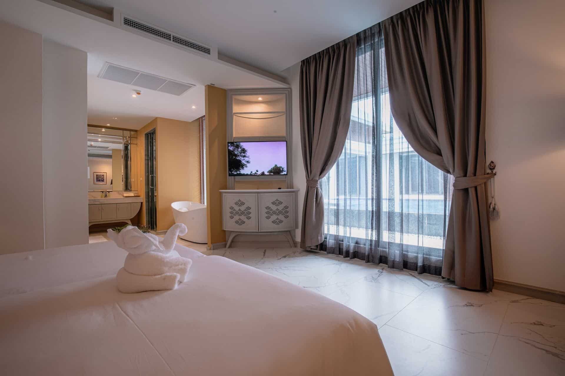 Phukalini Luxury Pool Villa & Onsen