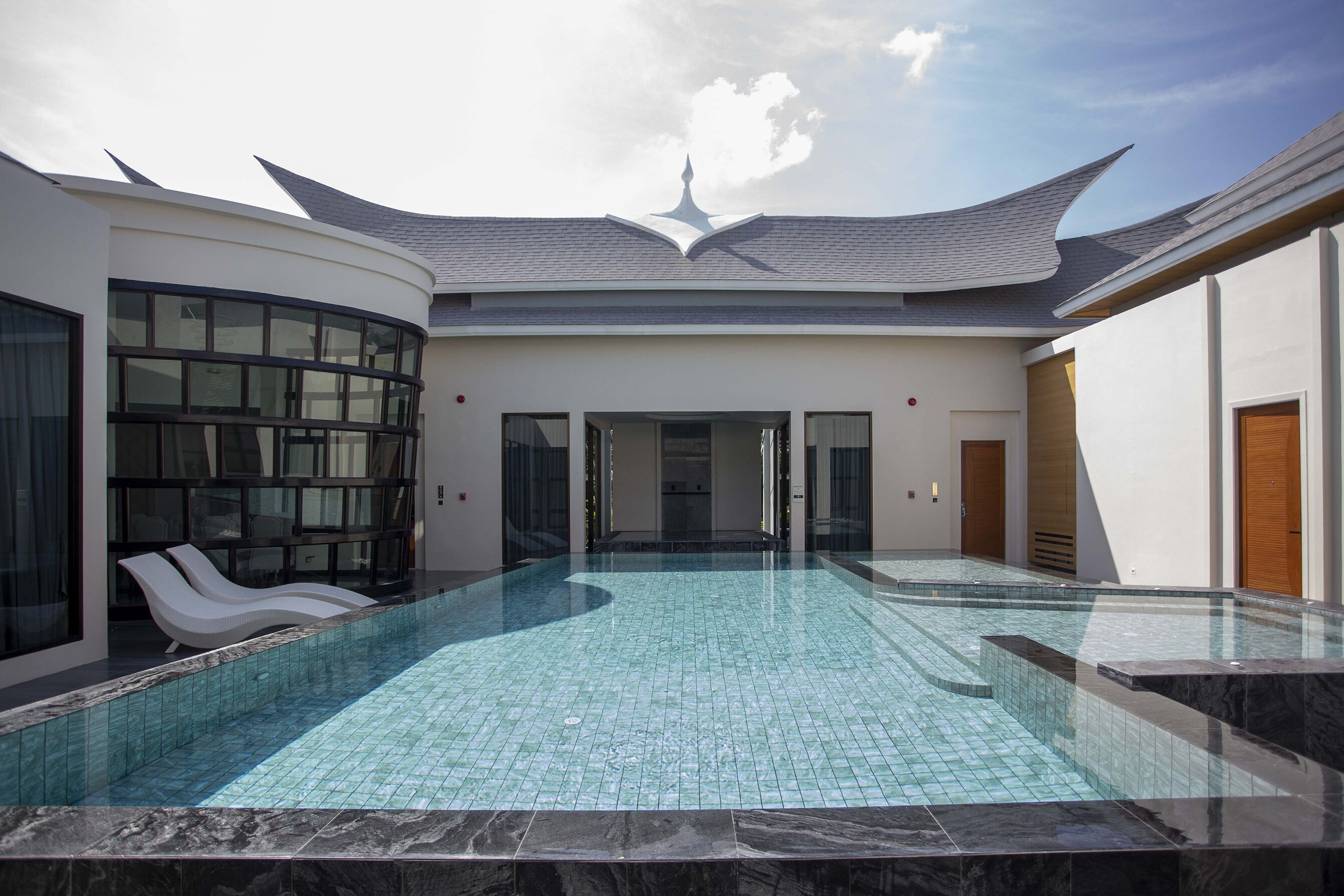 Phukalini Luxury Pool Villa & Onsen