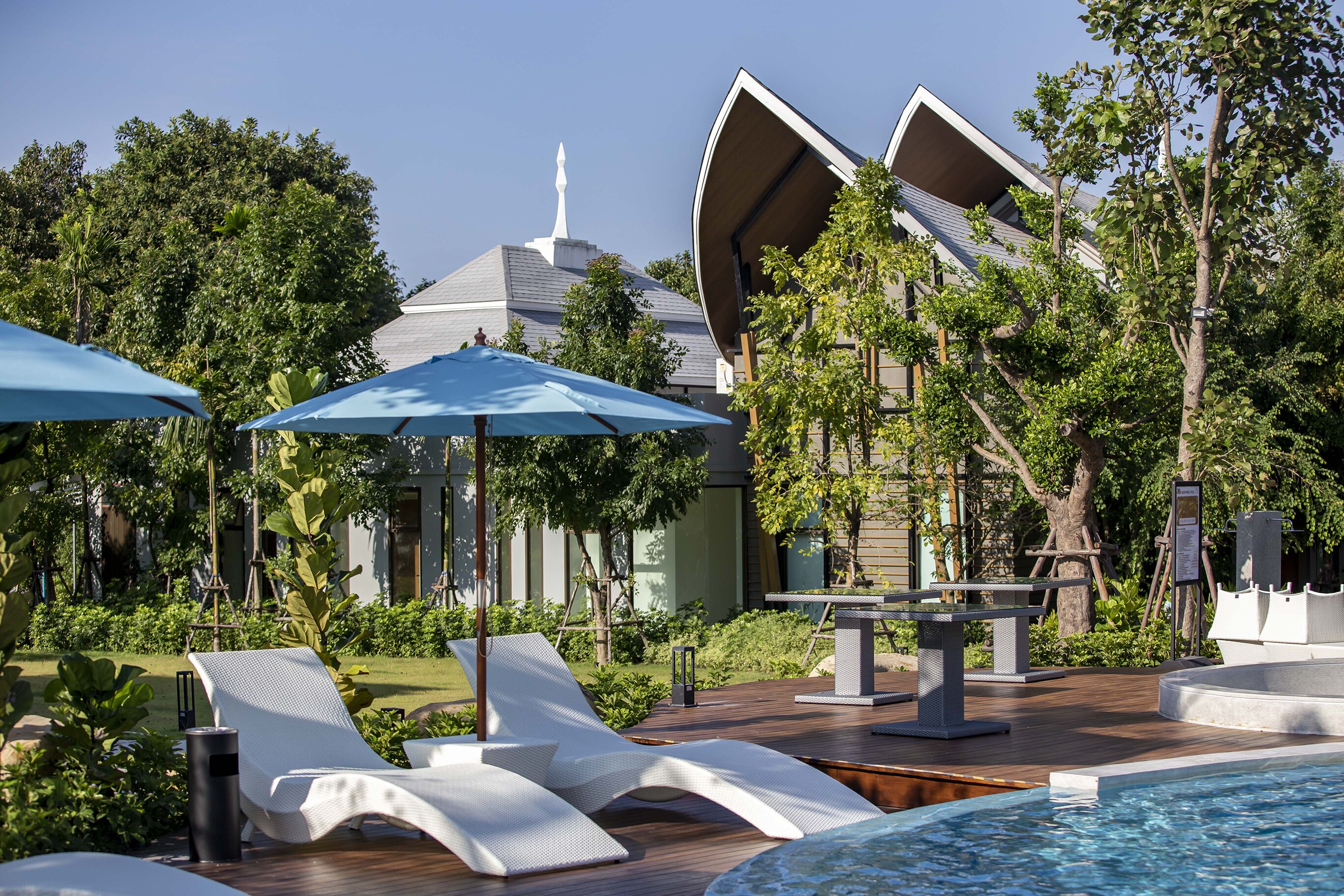 Phukalini Luxury Pool Villa & Onsen