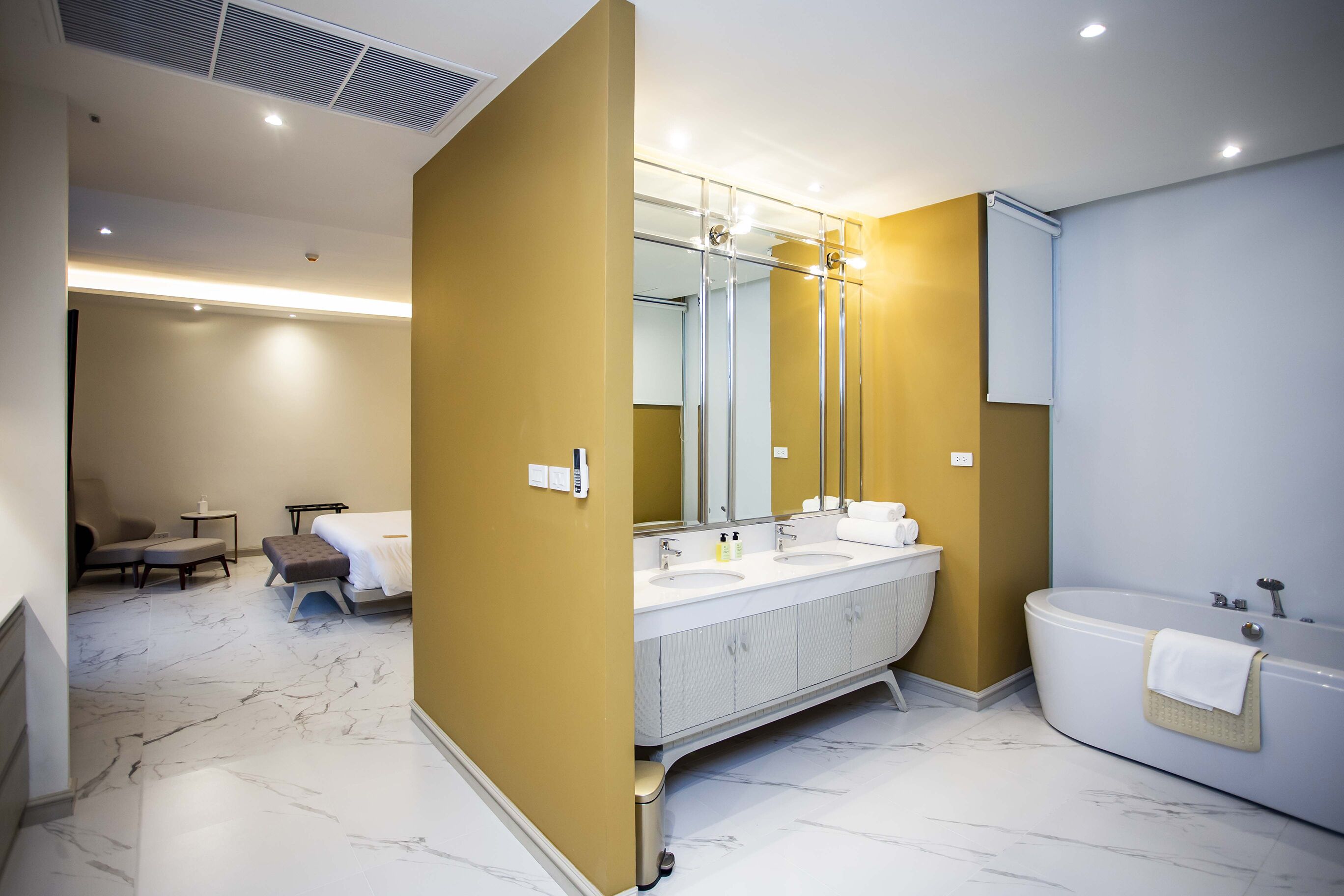 Phukalini Luxury Pool Villa & Onsen