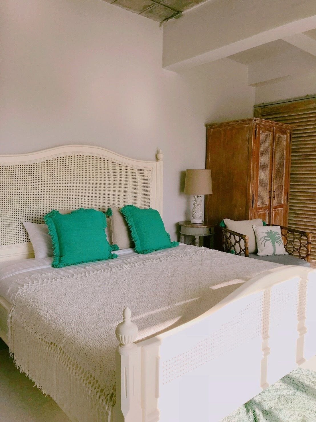 Pineapple Lazy Beach Villas