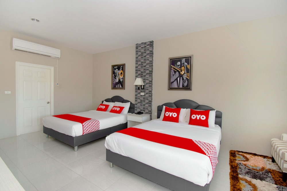 Pom Pom Residence by OYO Rooms
