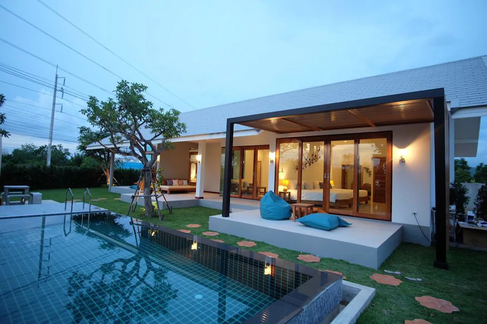 Proud Villa Huahin Resort