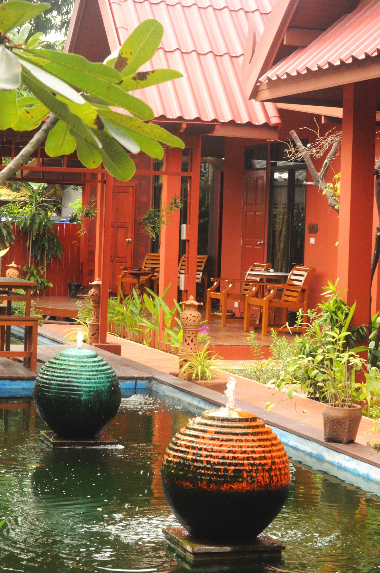 Ruen Kanok Thai House