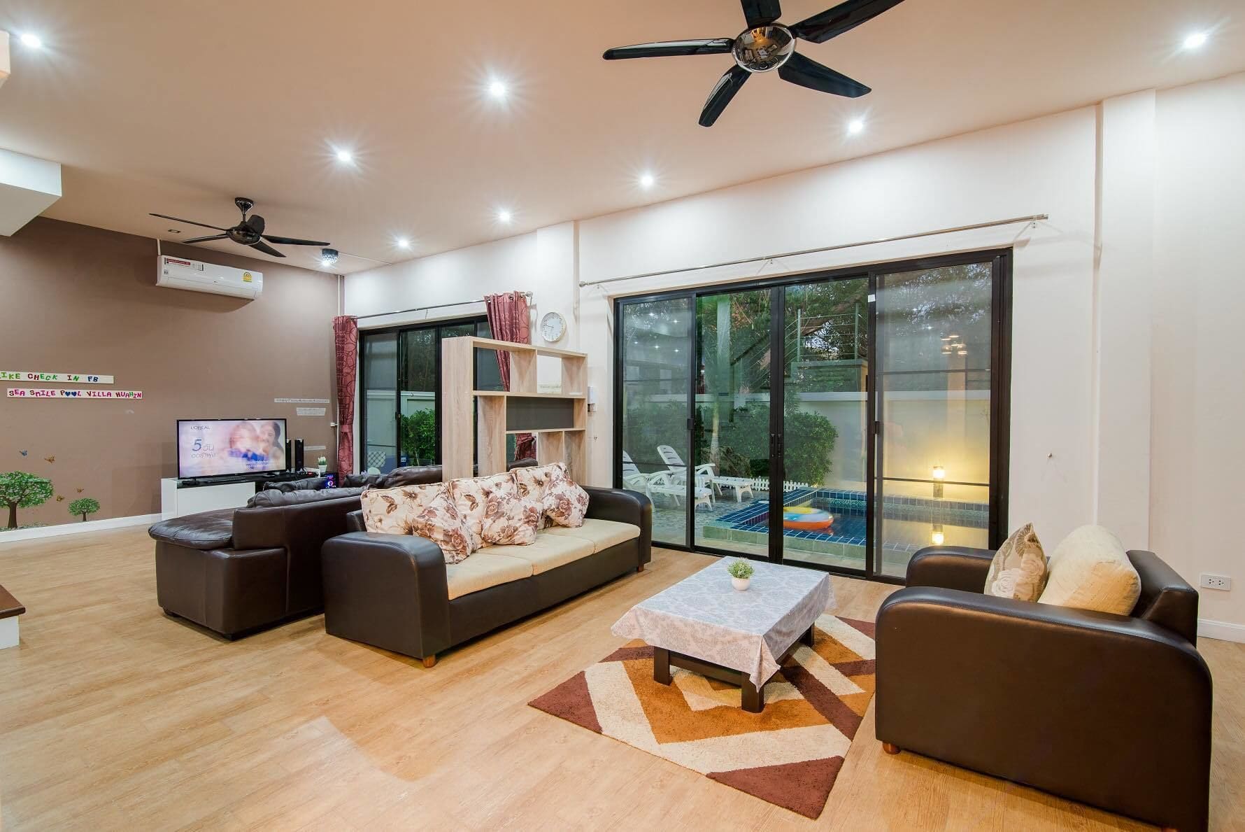 Sea Smile Pool Villa Hua Hin