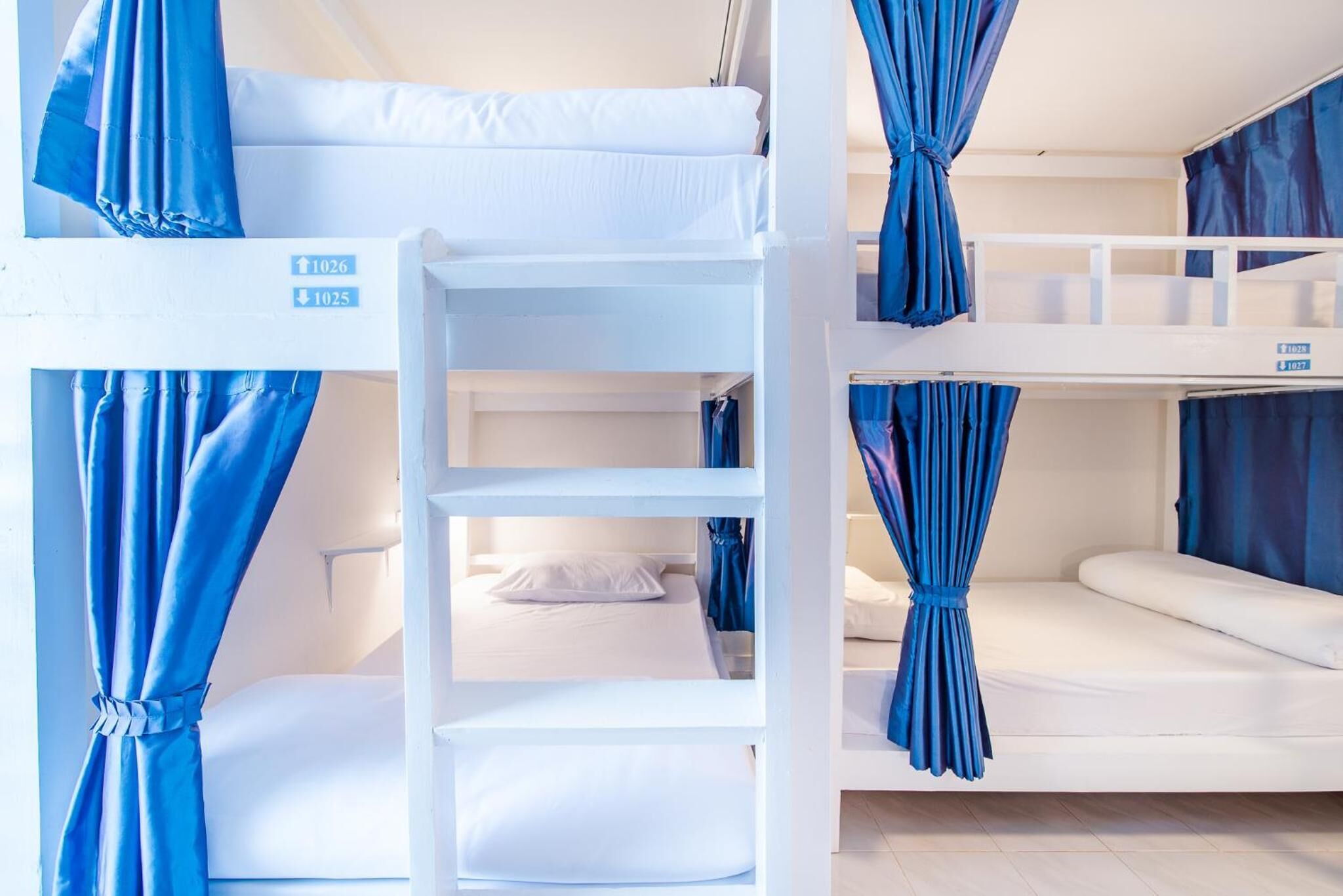 SleepEasy Beach Hostel Huahin