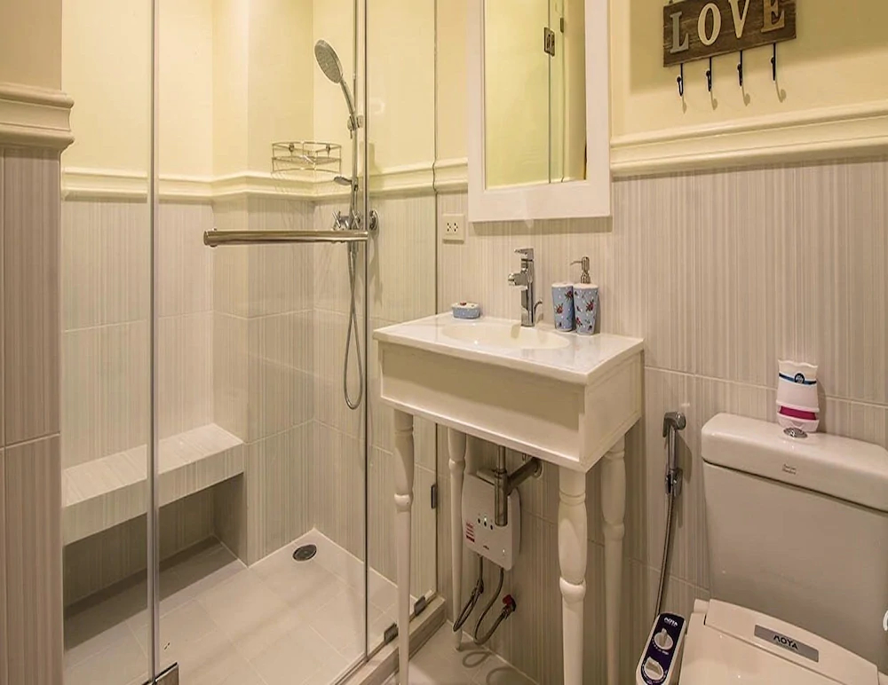 Summer Huahin Condo by Dome