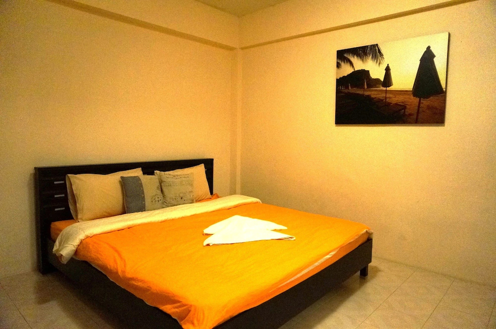 Sunny House Hua Hin
