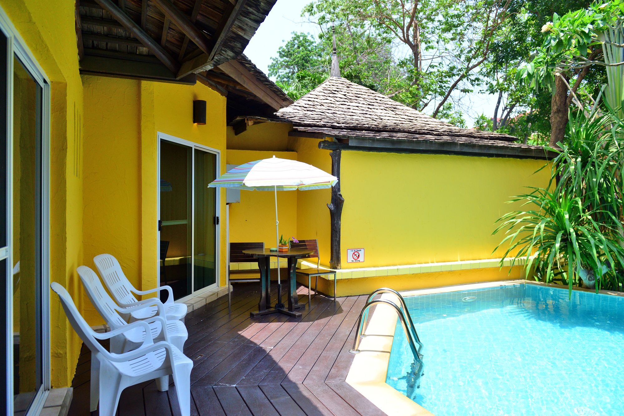Supatra Hua Hin Resort