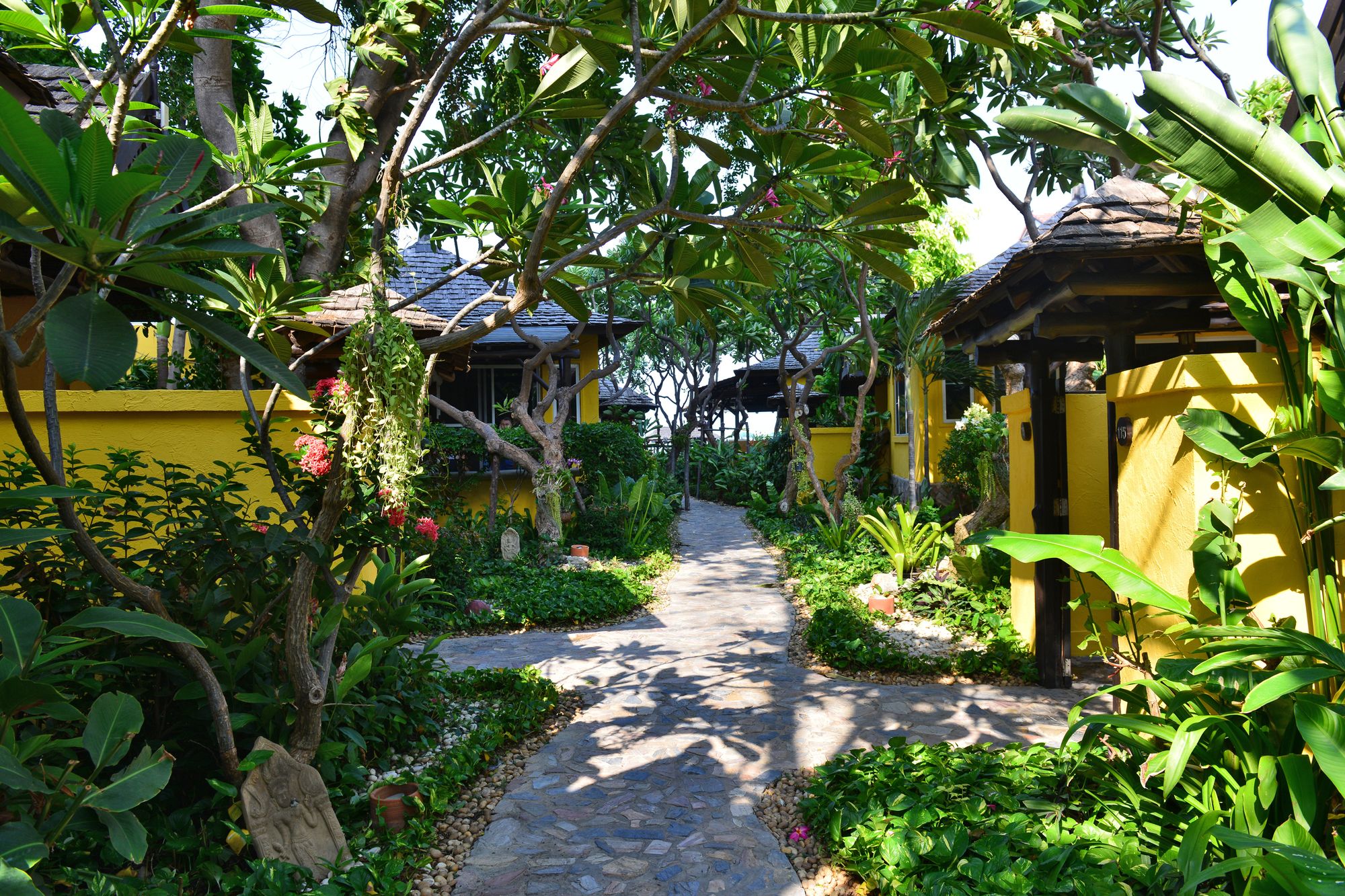 Supatra Hua Hin Resort