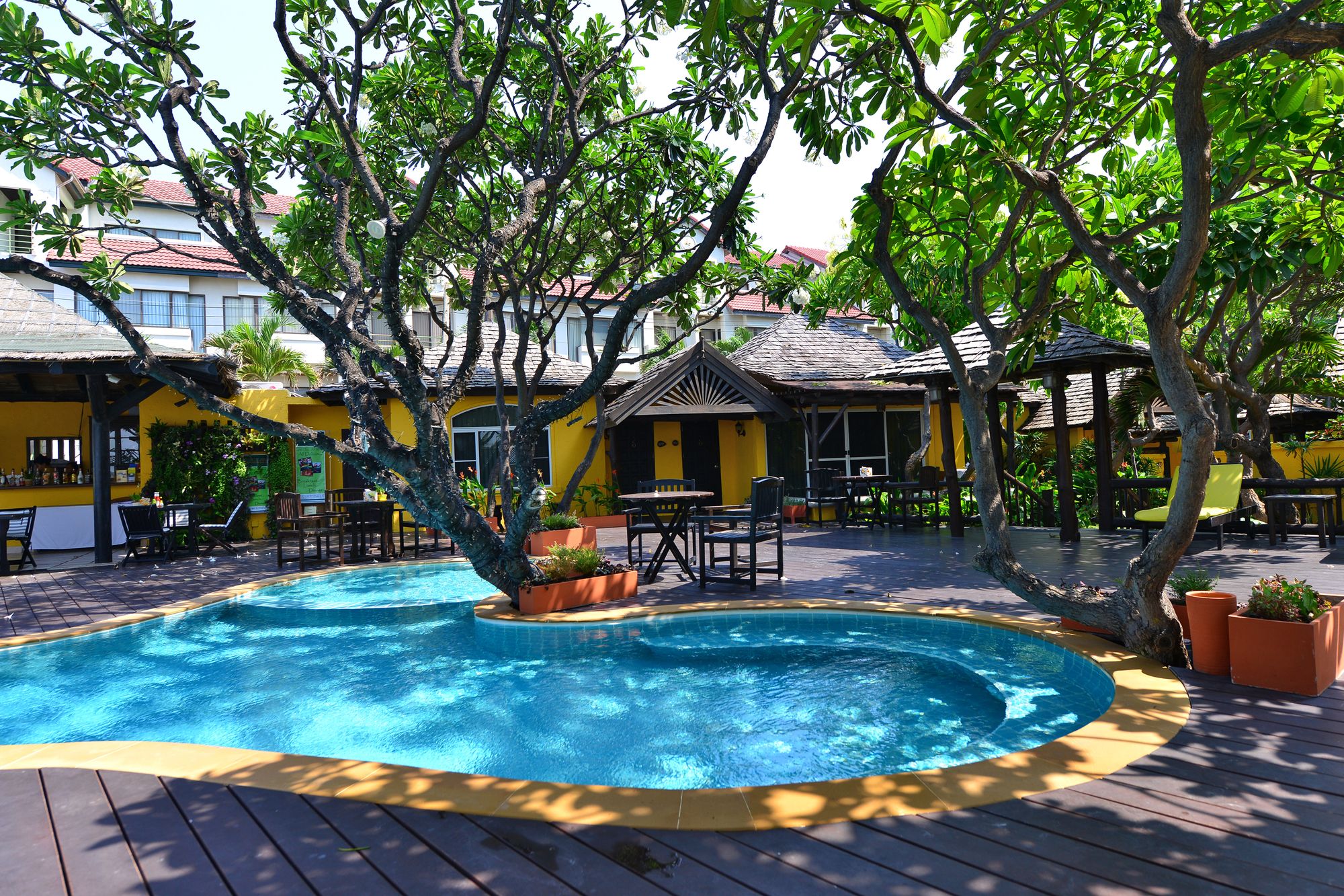 Supatra Hua Hin Resort