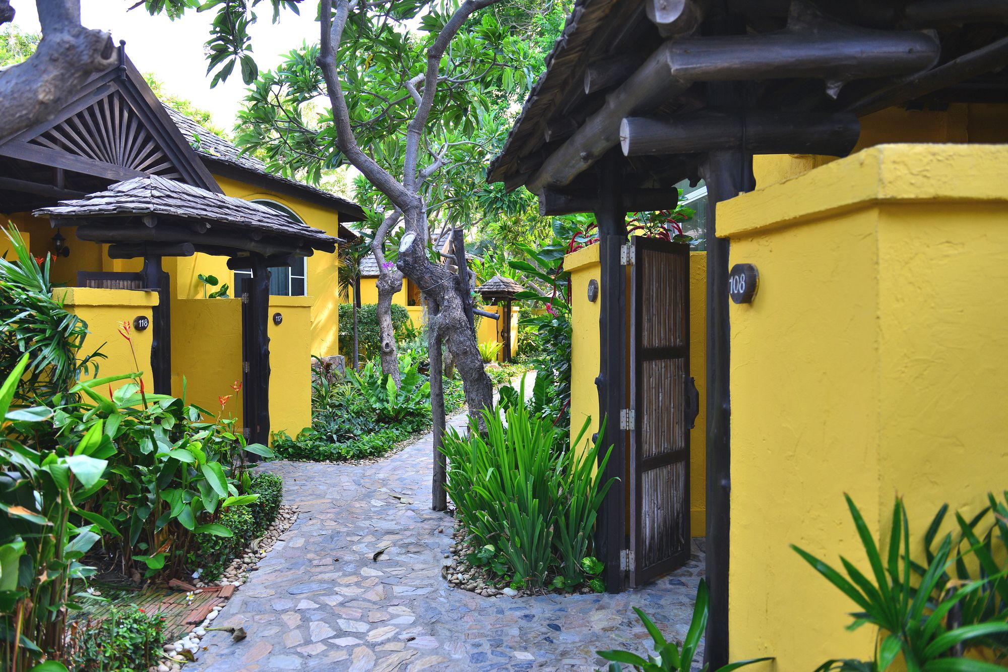 Supatra Hua Hin Resort