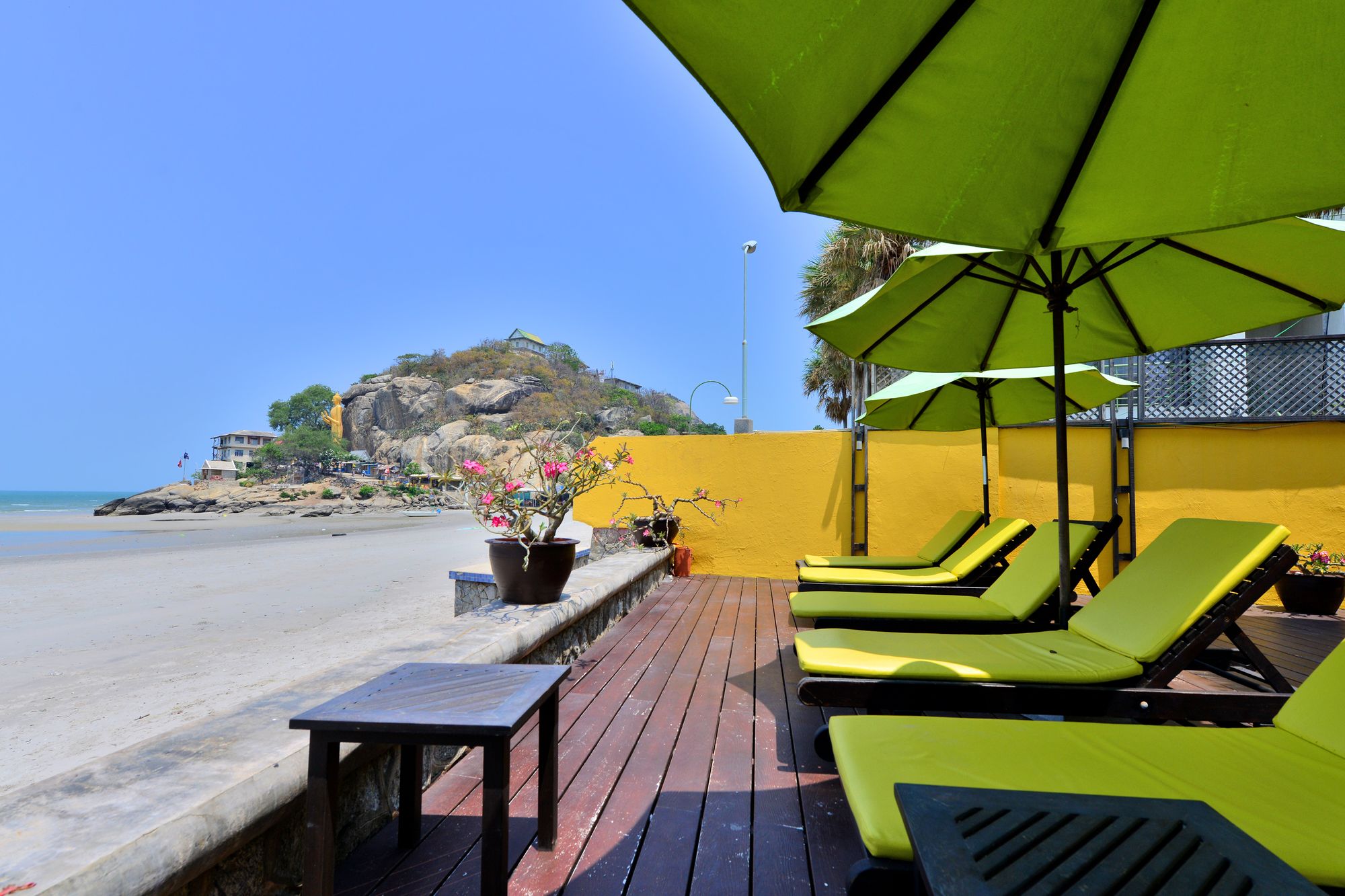 Supatra Hua Hin Resort