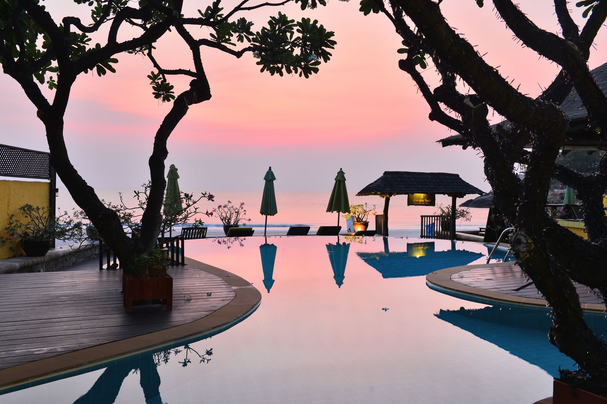 Supatra Hua Hin Resort