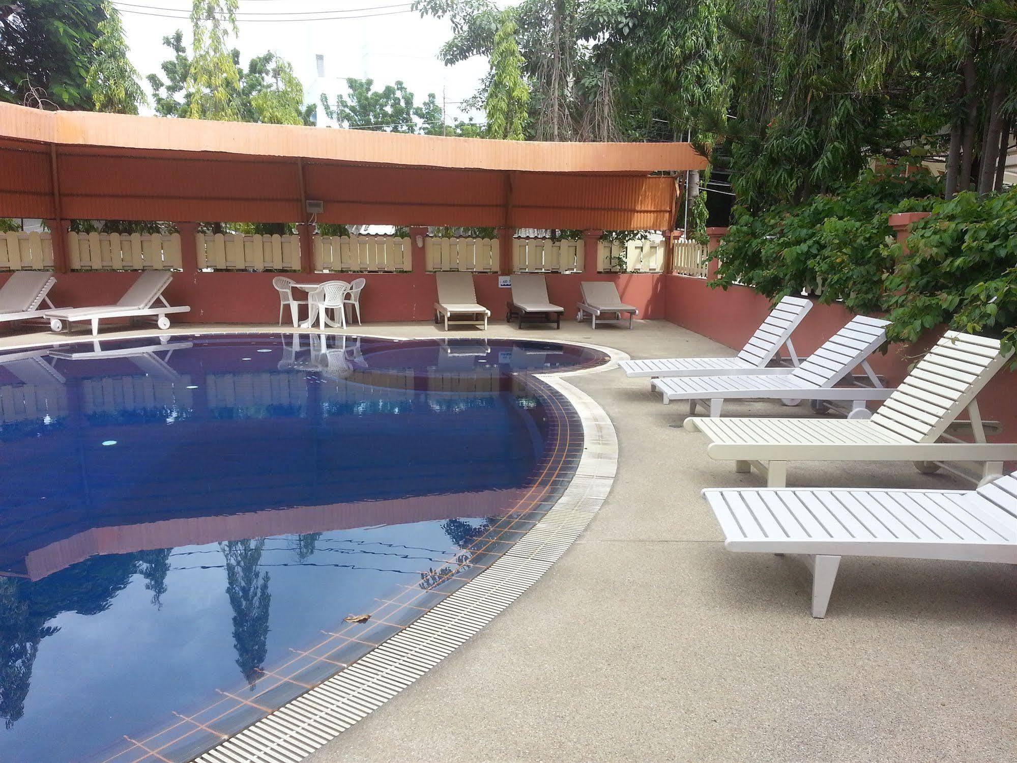 Ta-Kiab Beach Resort